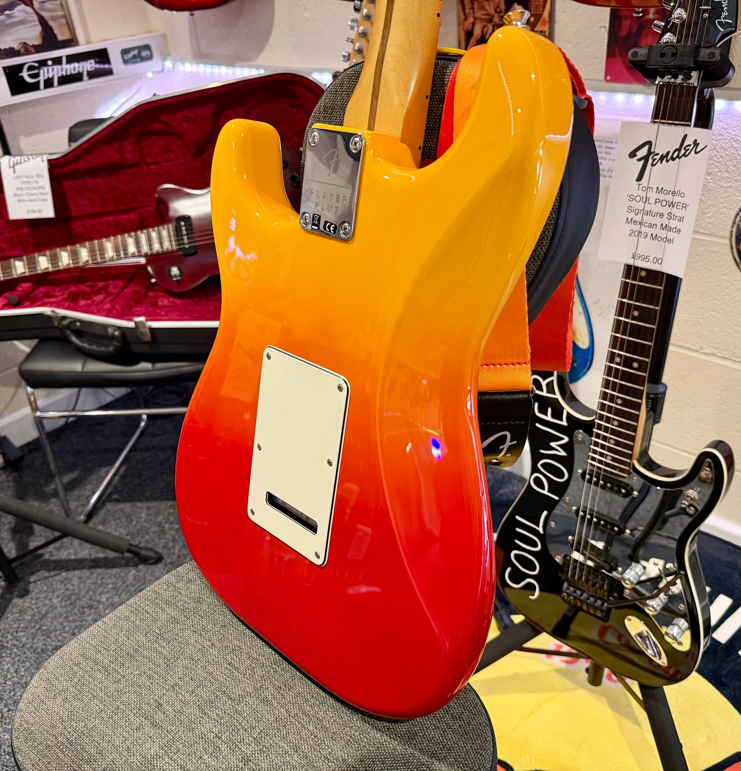 ☀️LIMITED EDITION☀️ Fender Player Plus Stratocaster ~ Tequila Sunrise~ Mexican!