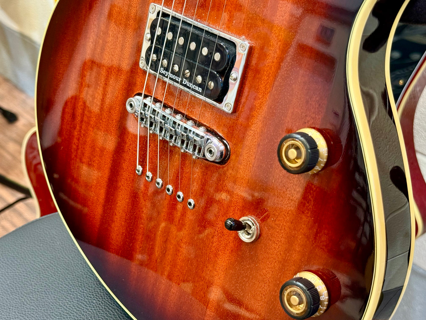 š„MINTš„ Ibanez Prestige Roadcore RC1320-DBS ~ Dark Brown Sunburst~ Hard Case!