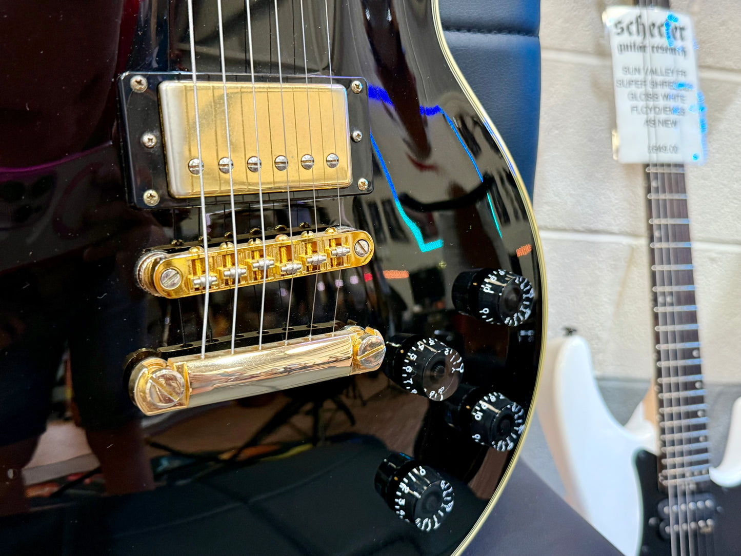 π₯2016π₯ Epiphone Les Paul Custom Pro~ Ebony/Black & Gold~ Coil Tap~Ex Condition