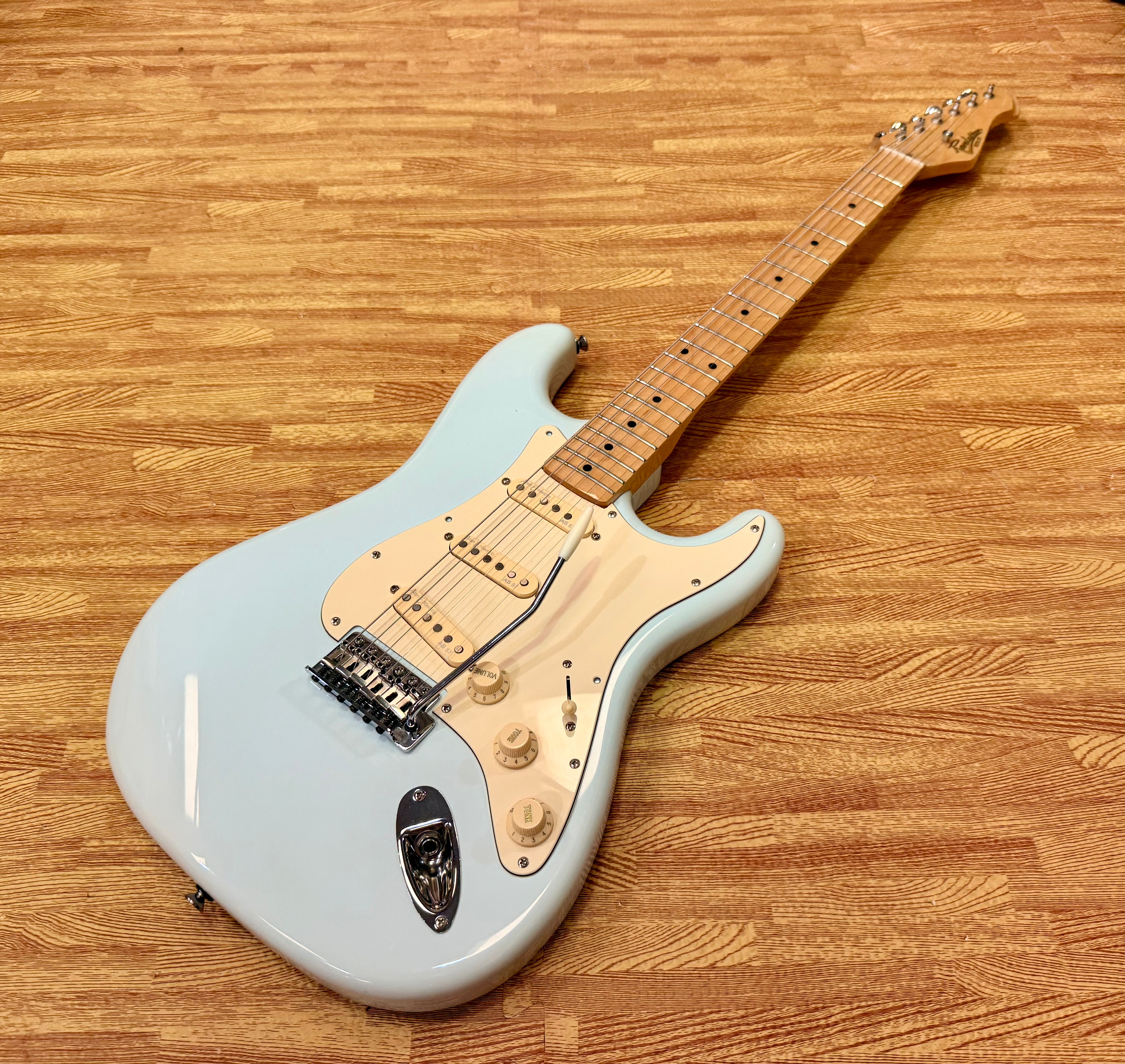 ✨2020✨ Revelation RTS-57 ‘50s Stratocaster Style Electric Guitar~ Daphne Blue!