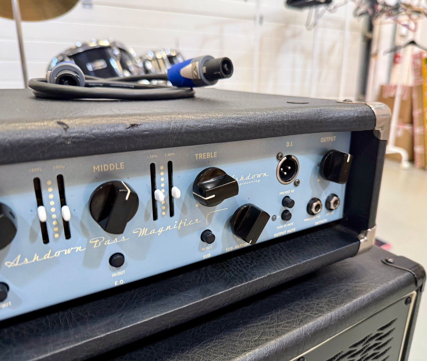 🎸 HEAD & CAB 🎸 Ashdown Bass Amplifier Stack~Evo II 300 + ARM-410H Cabinet 4x10