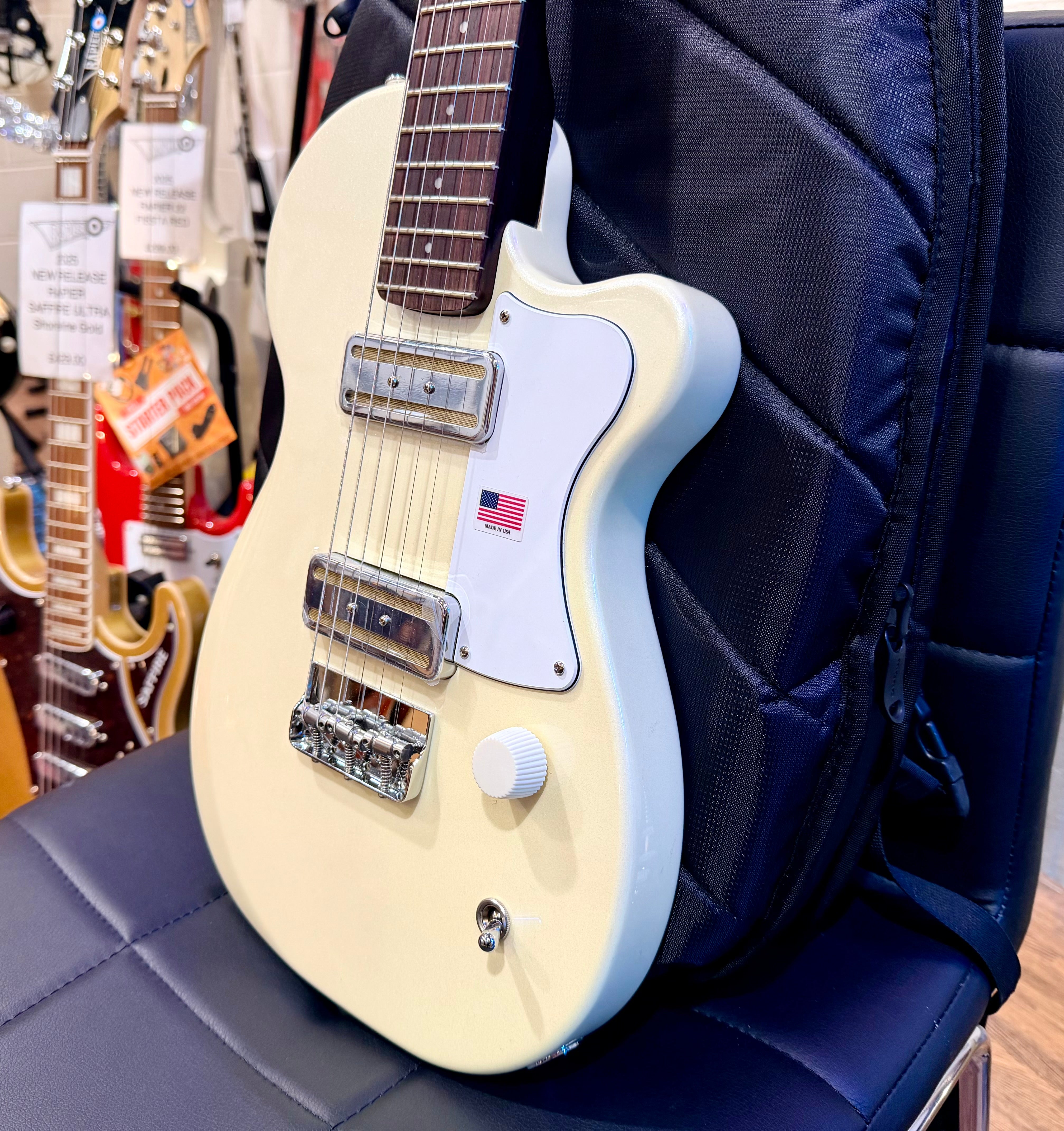 🌟NEW🌟 Harmony Juno Standard Electric~ Pearl White Gold Foil P90 + Mono Case!