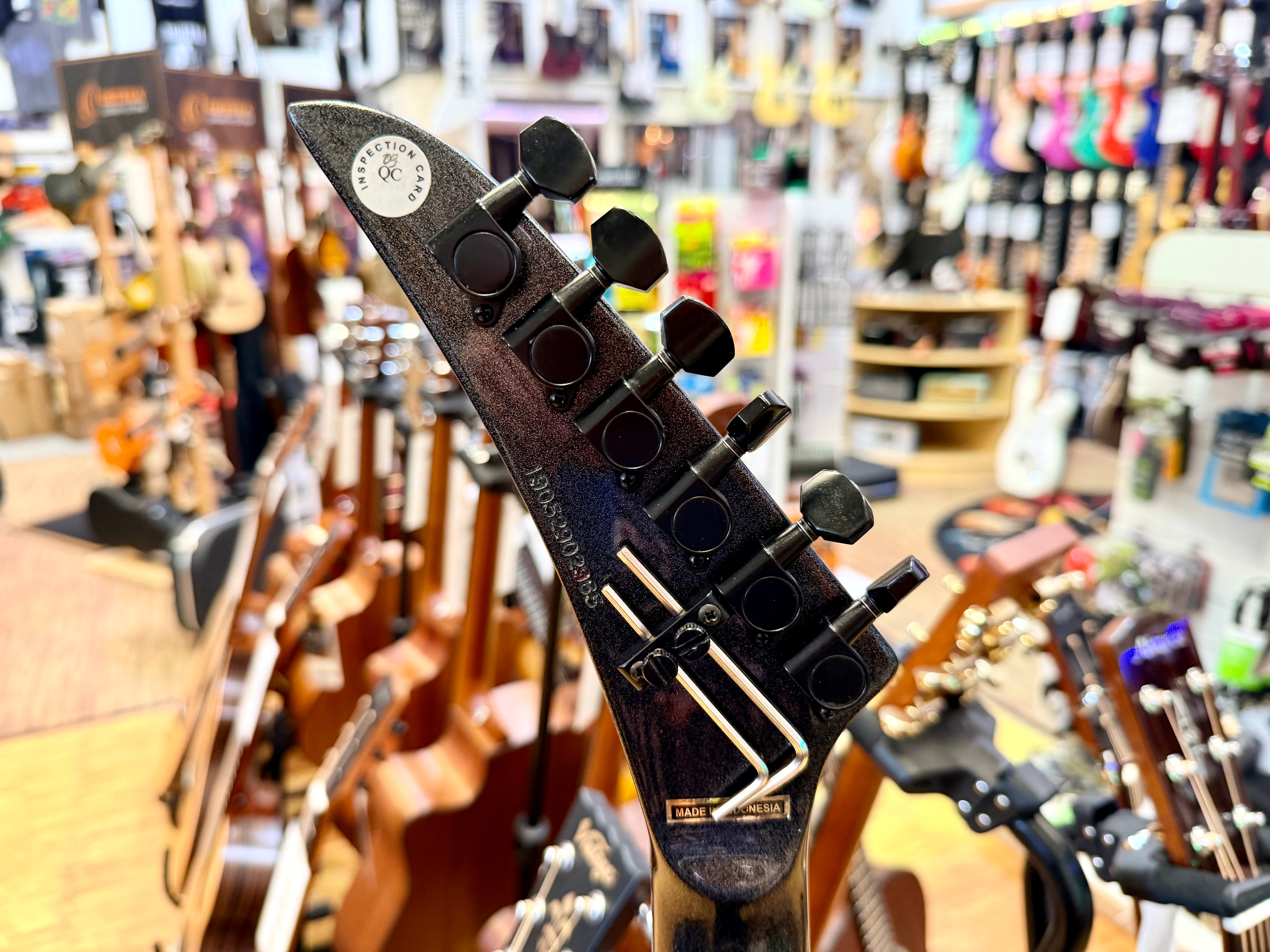 π₯2019π₯ Kramer SM-1 Maximum Steel~ Seymour Duncan Pickups & Floyd Rose Tremolo!