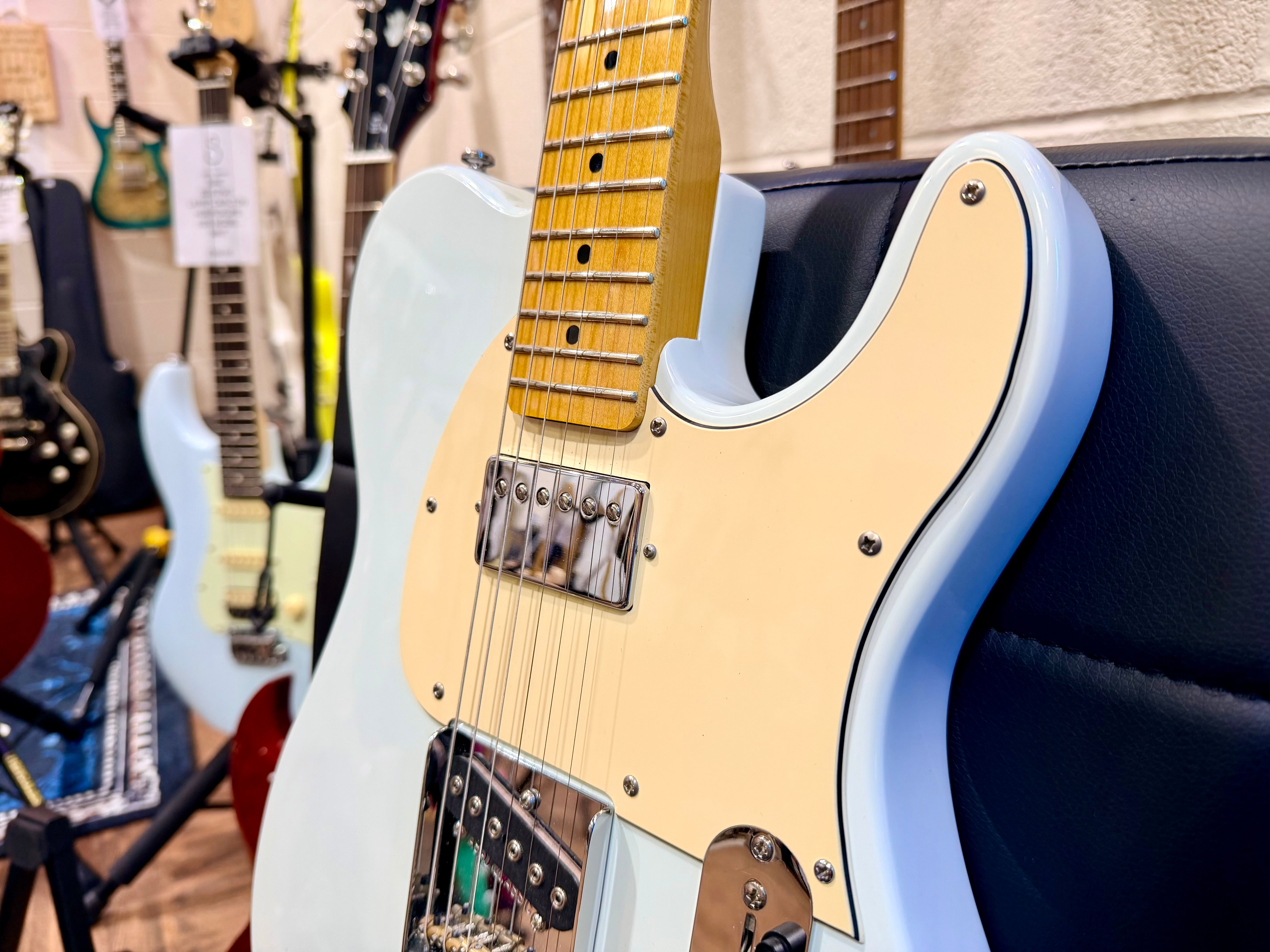 🌟MINT🌟 G&L ASAT Classic Bluesboy Tribute Series~ Sonic Blue~ Telecaster Guitar
