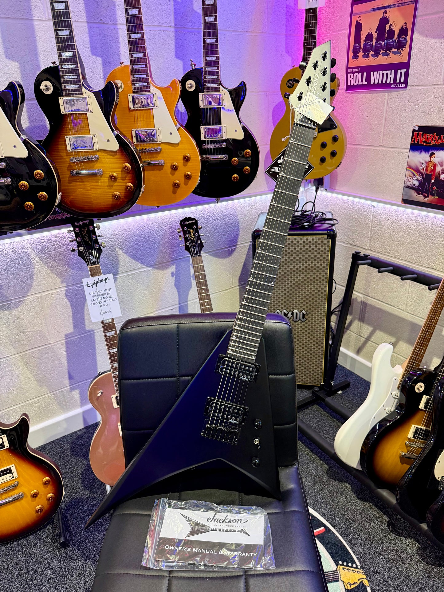 🔥NEW 2025🔥 Jackson JS22-7 RR HT Randy Rhodes 7 String~ Satin black!