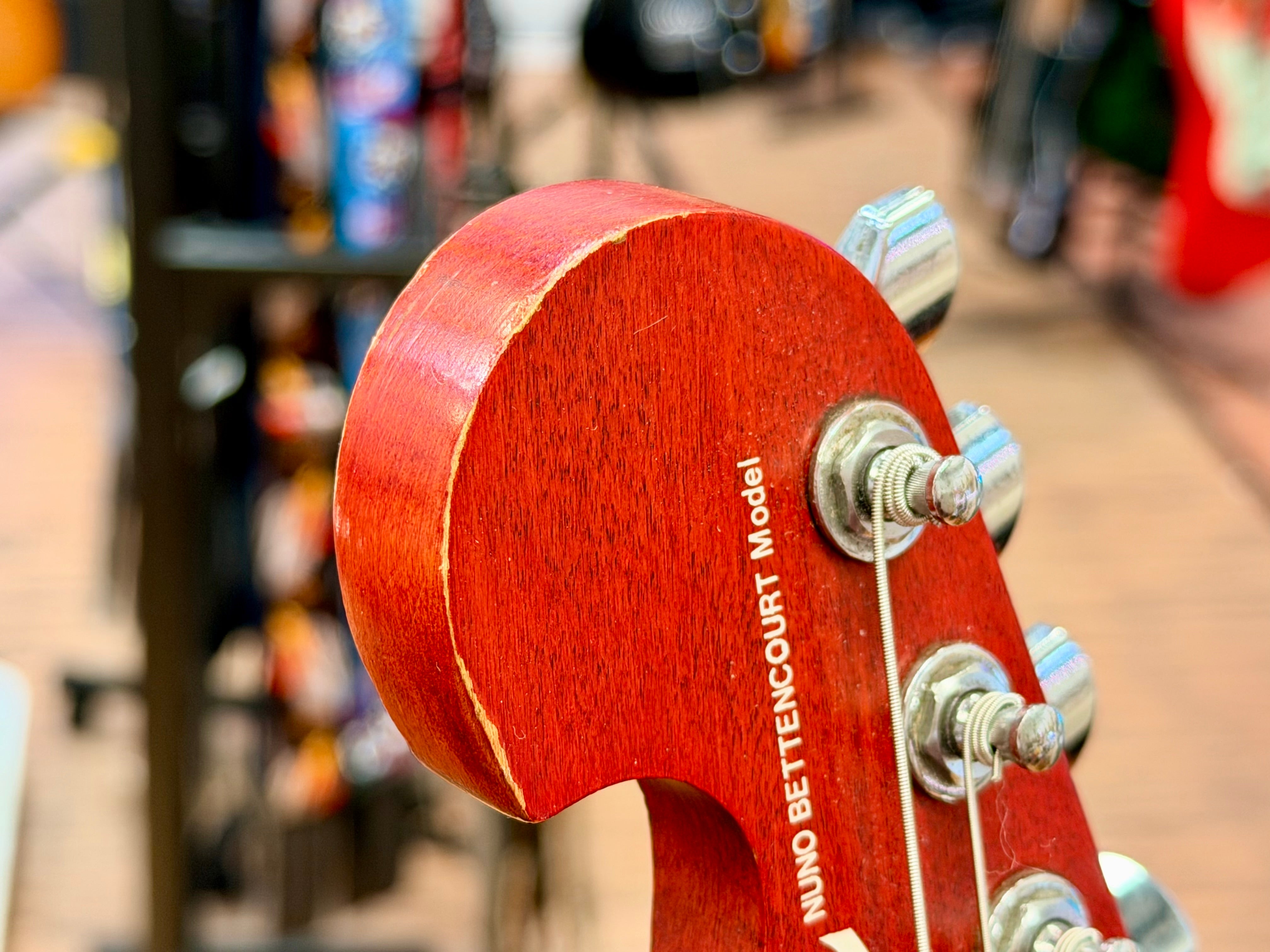 🔥1994🔥 Washburn N2 Nuno Bettencourt~ Korea Padauk Red + Gotoh + Bill Lawrence!
