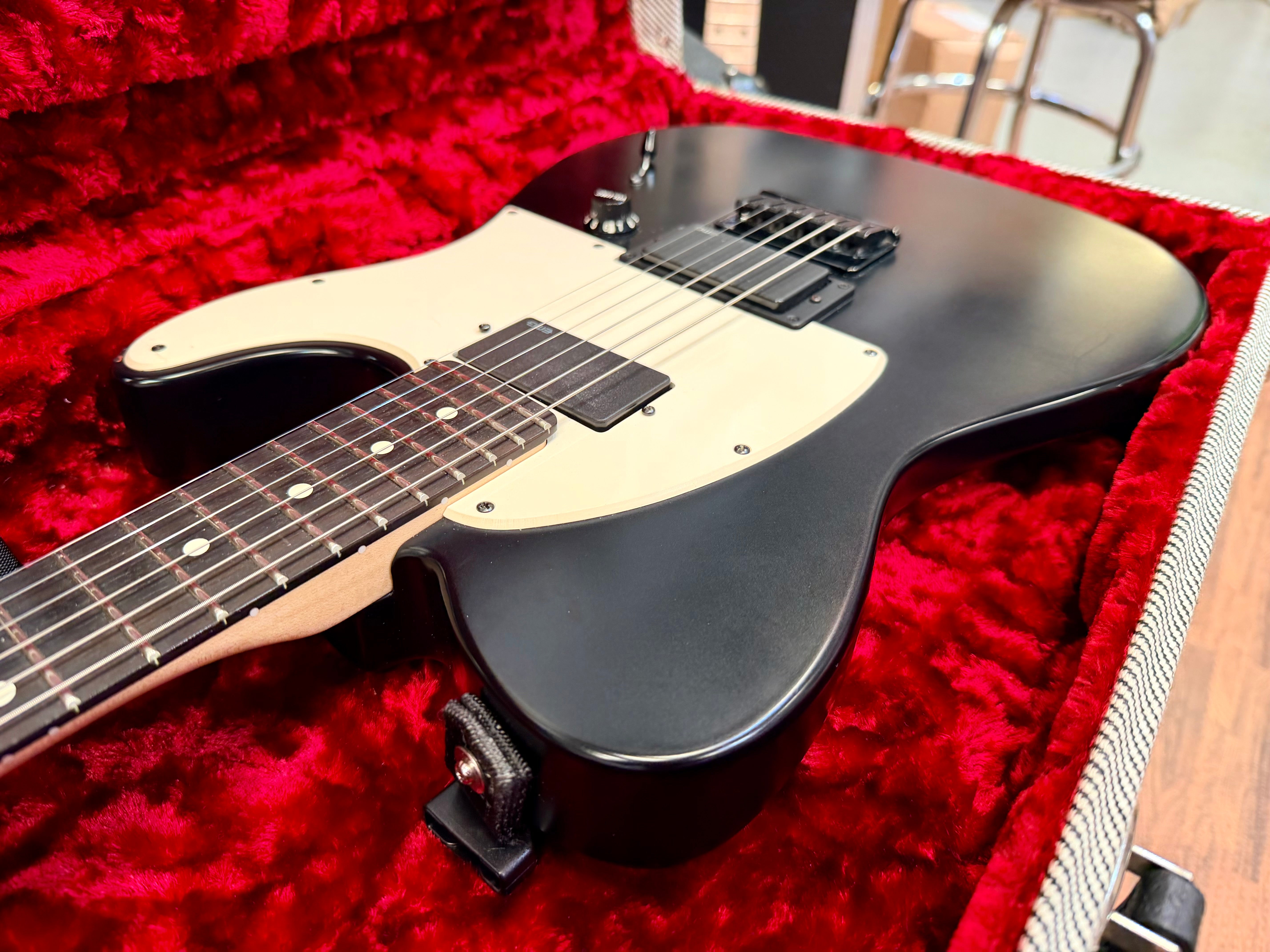 🔥 Fender Jim Root Telecaster~ Black Ebony~ EMG 81/60~ 2021 Neck & 2015 Body 🔥