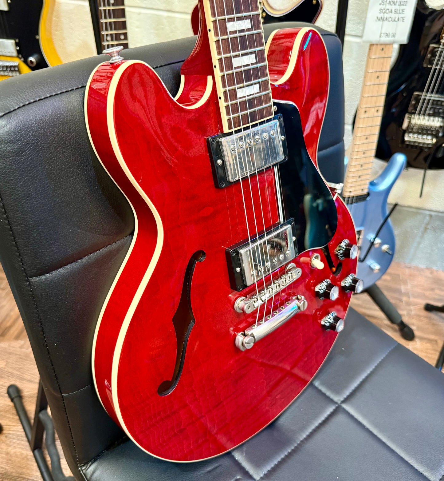 π2021 USA π Gibson ES-339 Figured Sixties Cherry~ Hollow-body~ Case & Candy!