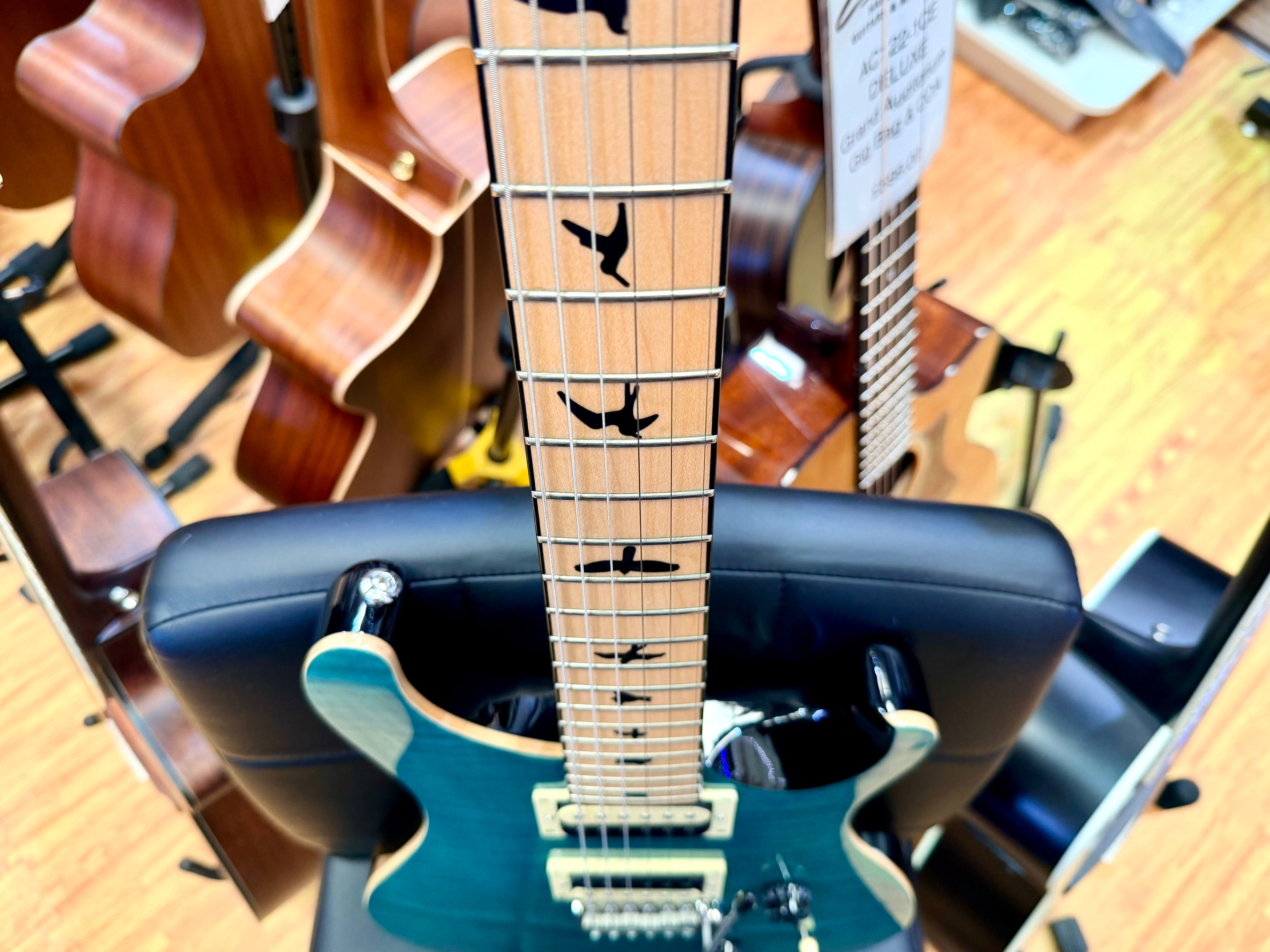 ✨RARE✨ PRS SE Custom 24 Roasted Maple Limited Edition~ Sapphire Turquoise + Bag