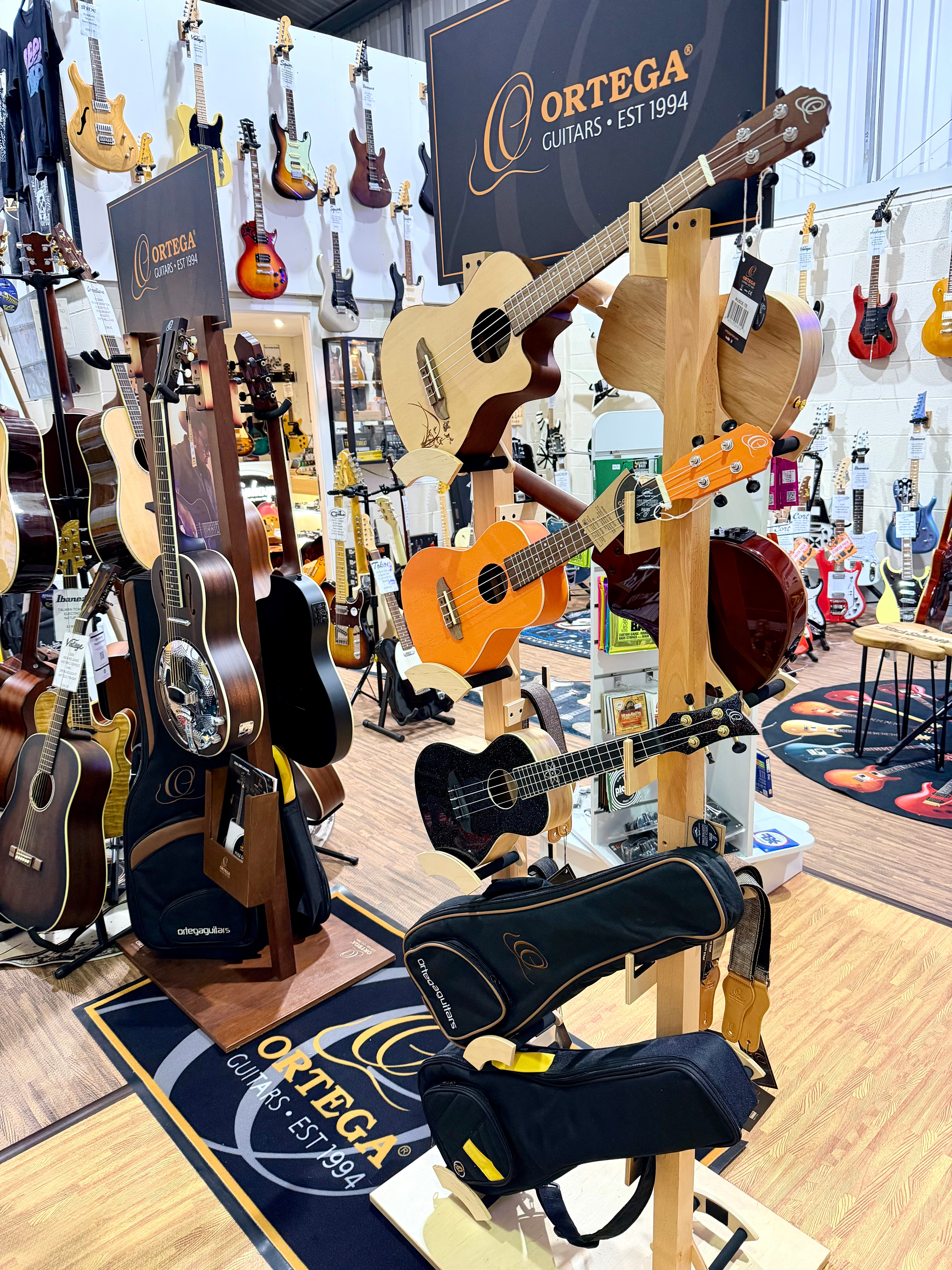 🔥NEW🔥 Ortega TourPlayer Electro-Acoustic Classical Guitar~ Nylon Thin~ Black!