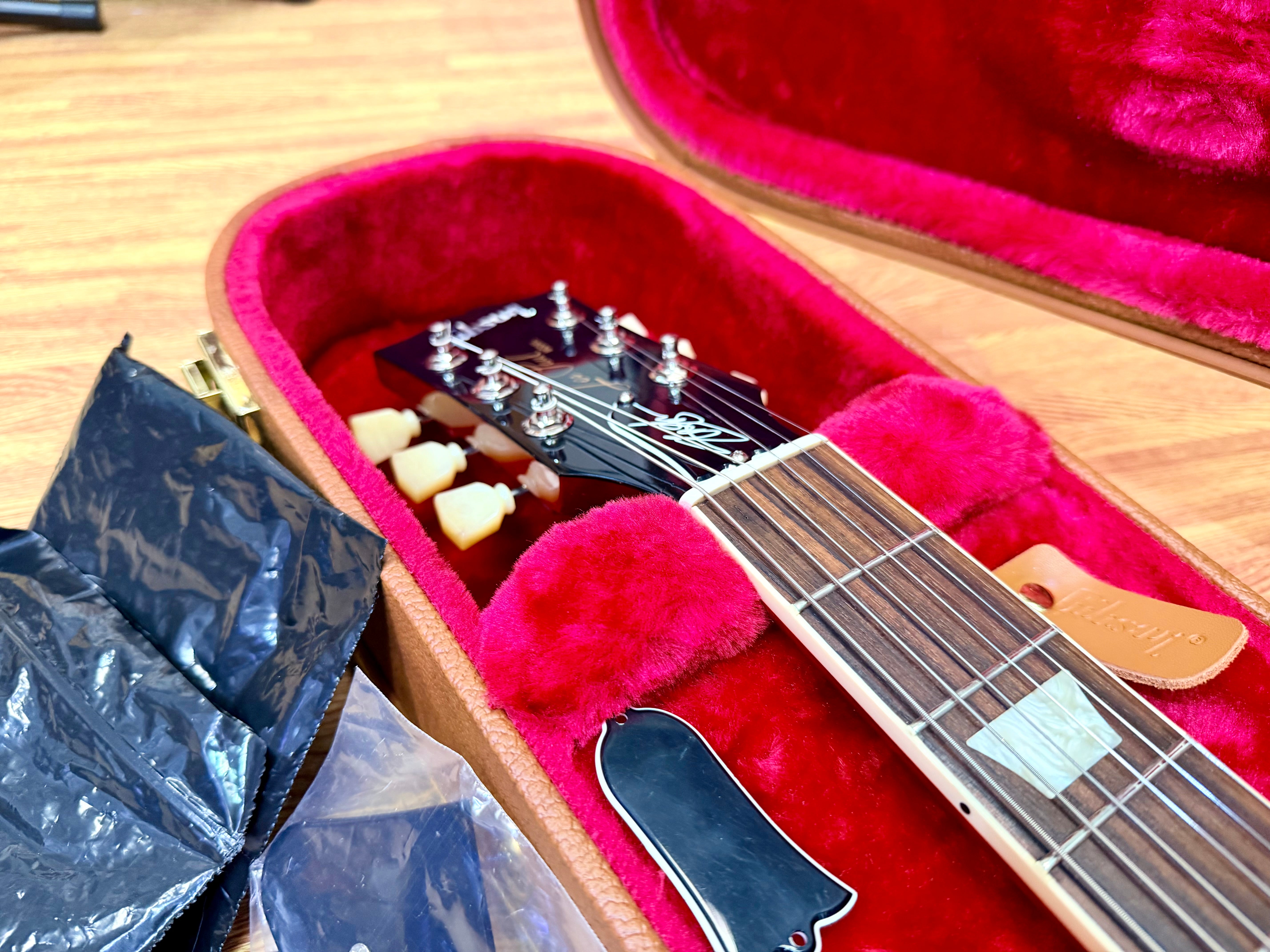 🔥2022🔥 Gibson Les Paul Standard Slash~ Vermillion Burst Limited Edition + Case