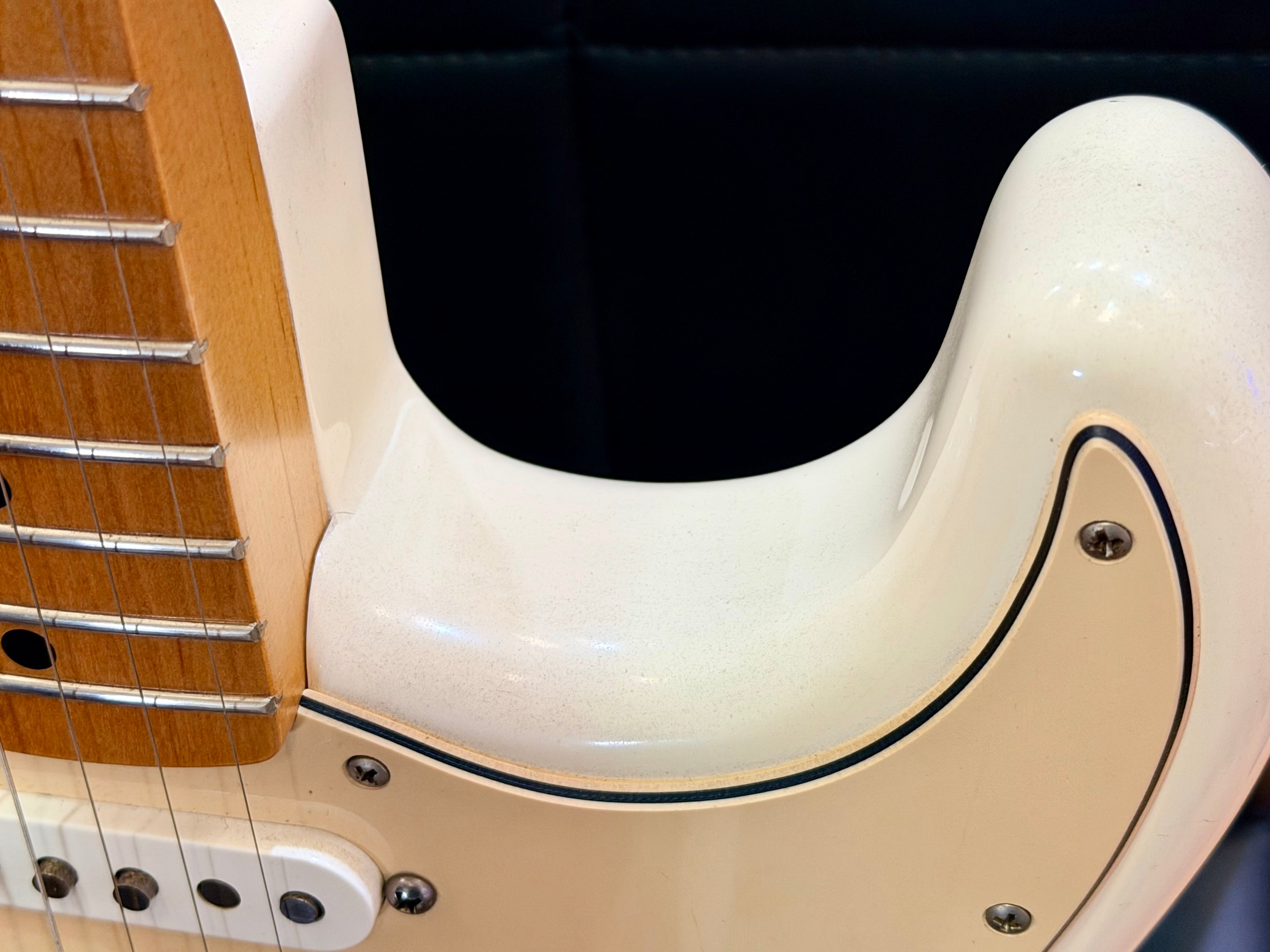 ✨UPGRADED✨ 2014 Fender Standard Stratocaster~ Arctic White~ Custom Shop Pickups