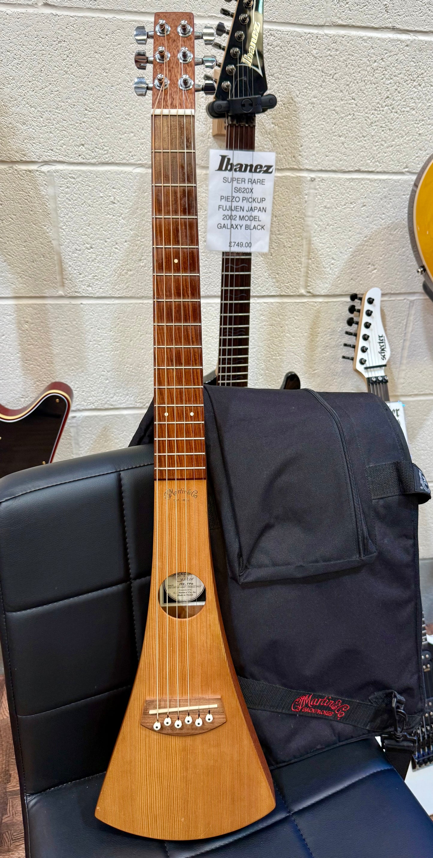 🎸 Martin Backpacker Acoustic Travel Guitar~ Branded Gigbag~ Mexican 🎸