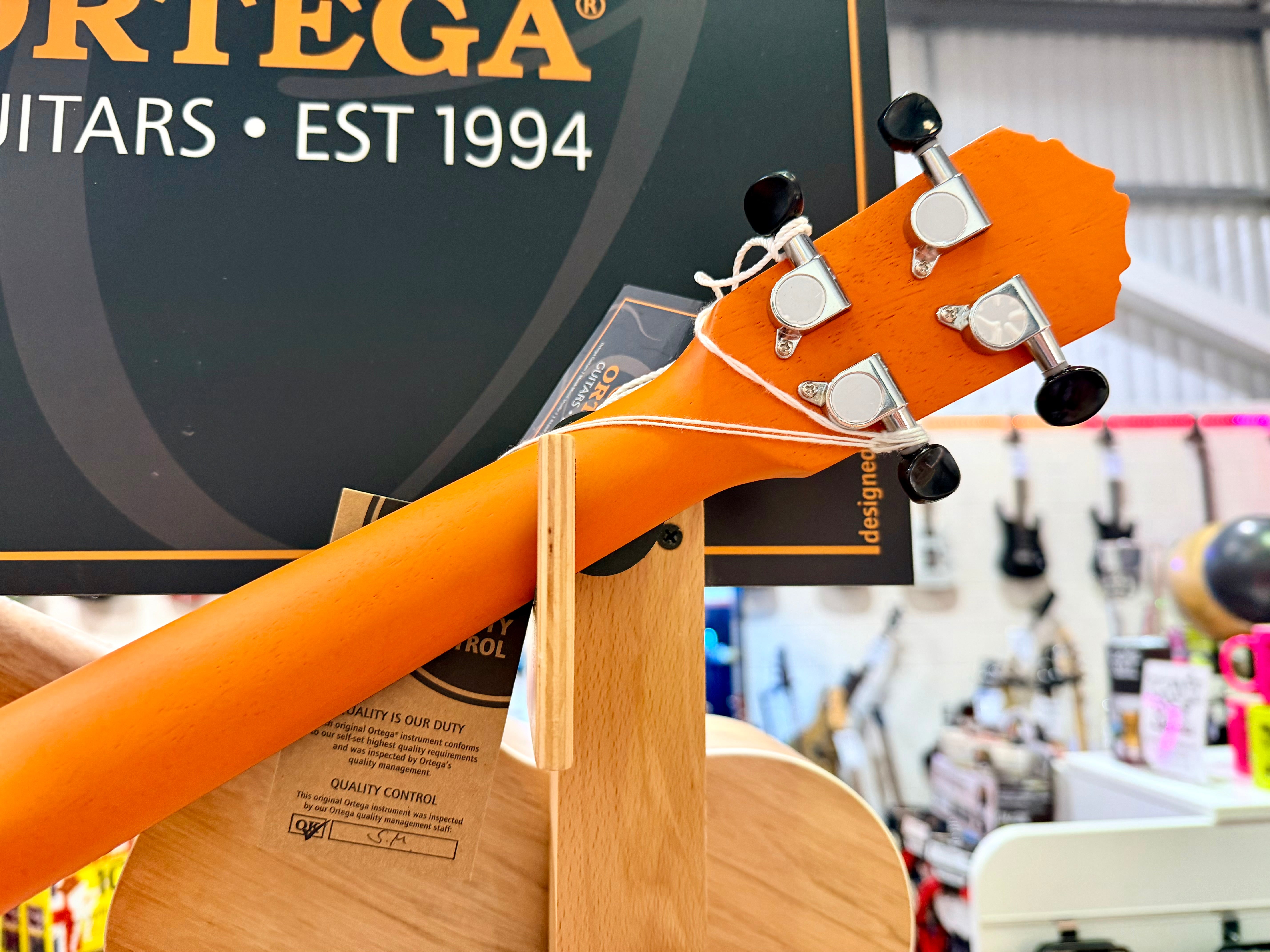 🔥NEW 2025🔥 Ortega Earth Series Concert Ukelele~ Pumpkin Orange Uke!
