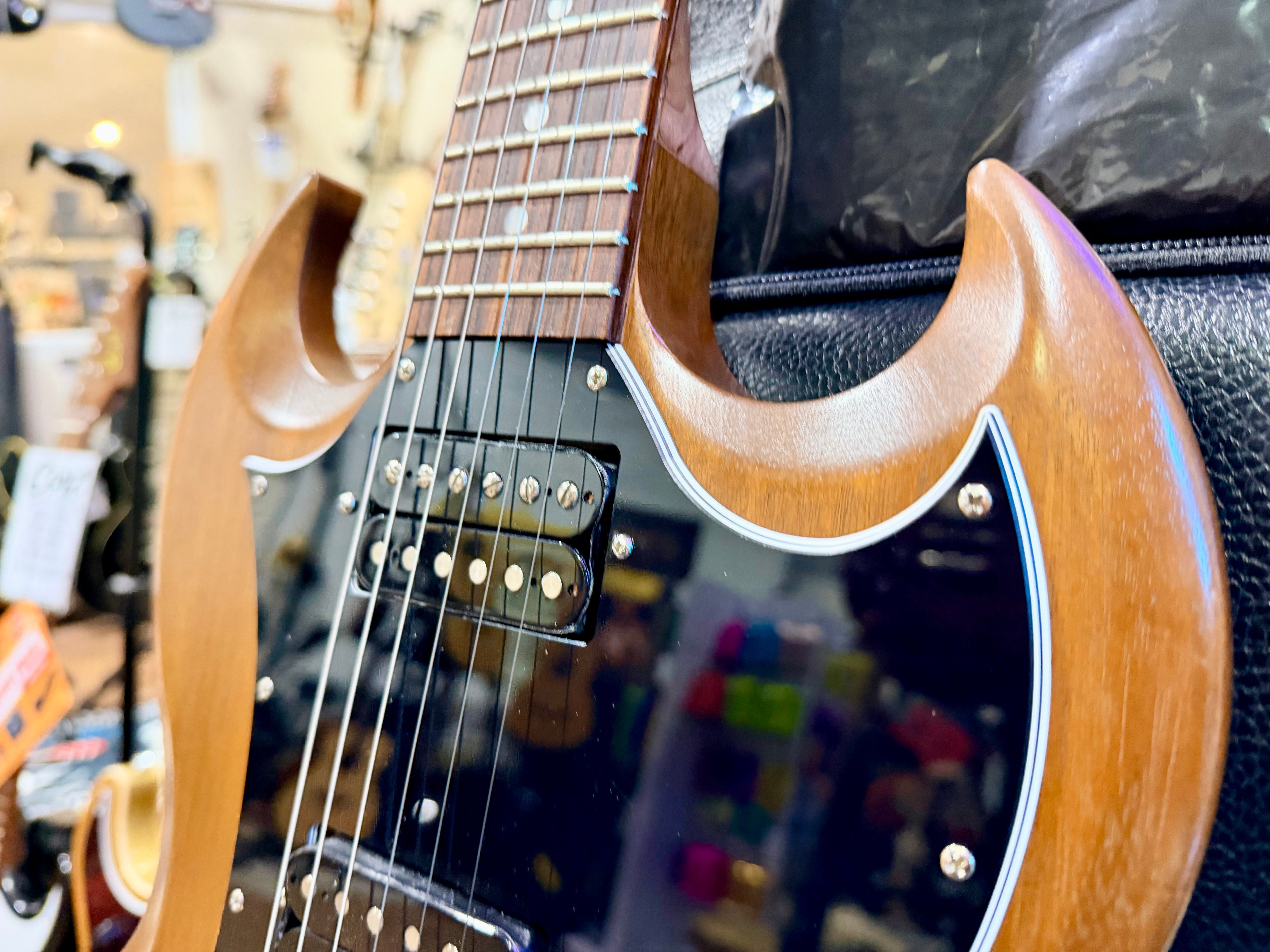 ๐2022๐ Gibson SG Tribute~ Natural Walnut Finish~ Worn Satin~ Case + Candy!