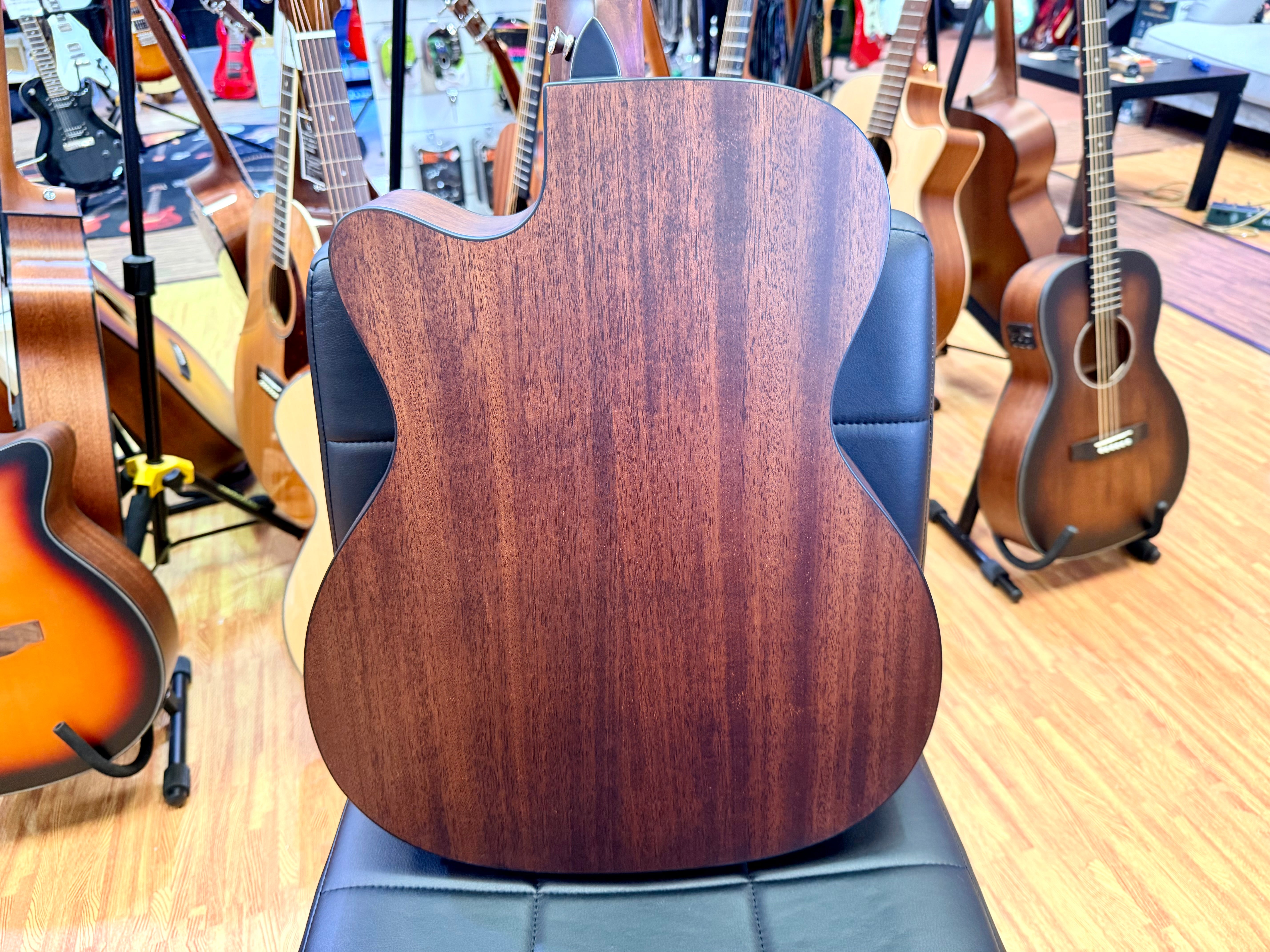 ⚡️NEW⚡️ Vintage VEC300N Stage Series Electro Acoustic Guitar~ Folk Cutaway!