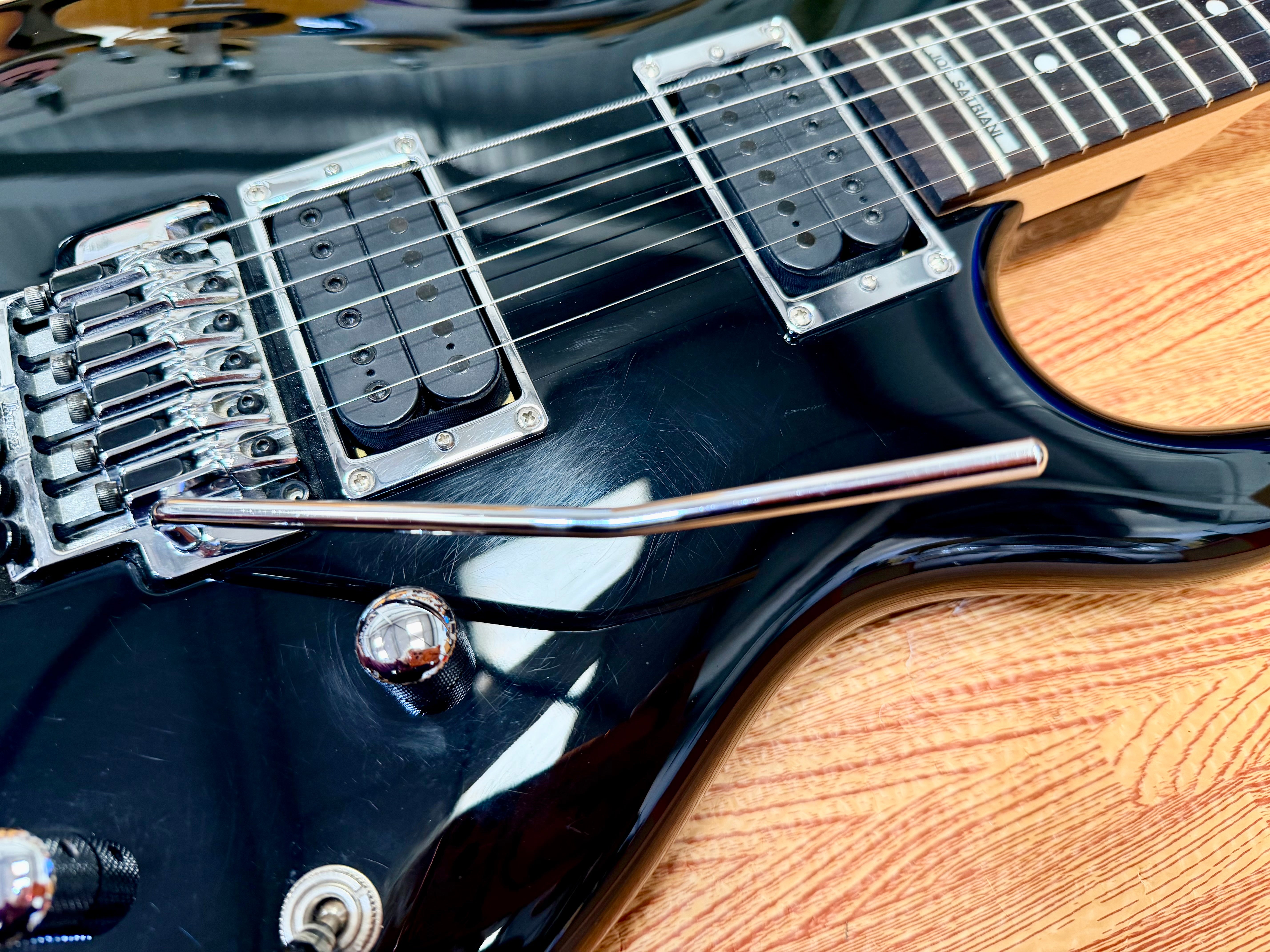 π₯2004π₯ Ibanez JS100 Joe Satriani Signature~ Black MIK Korea Electric Guitar!