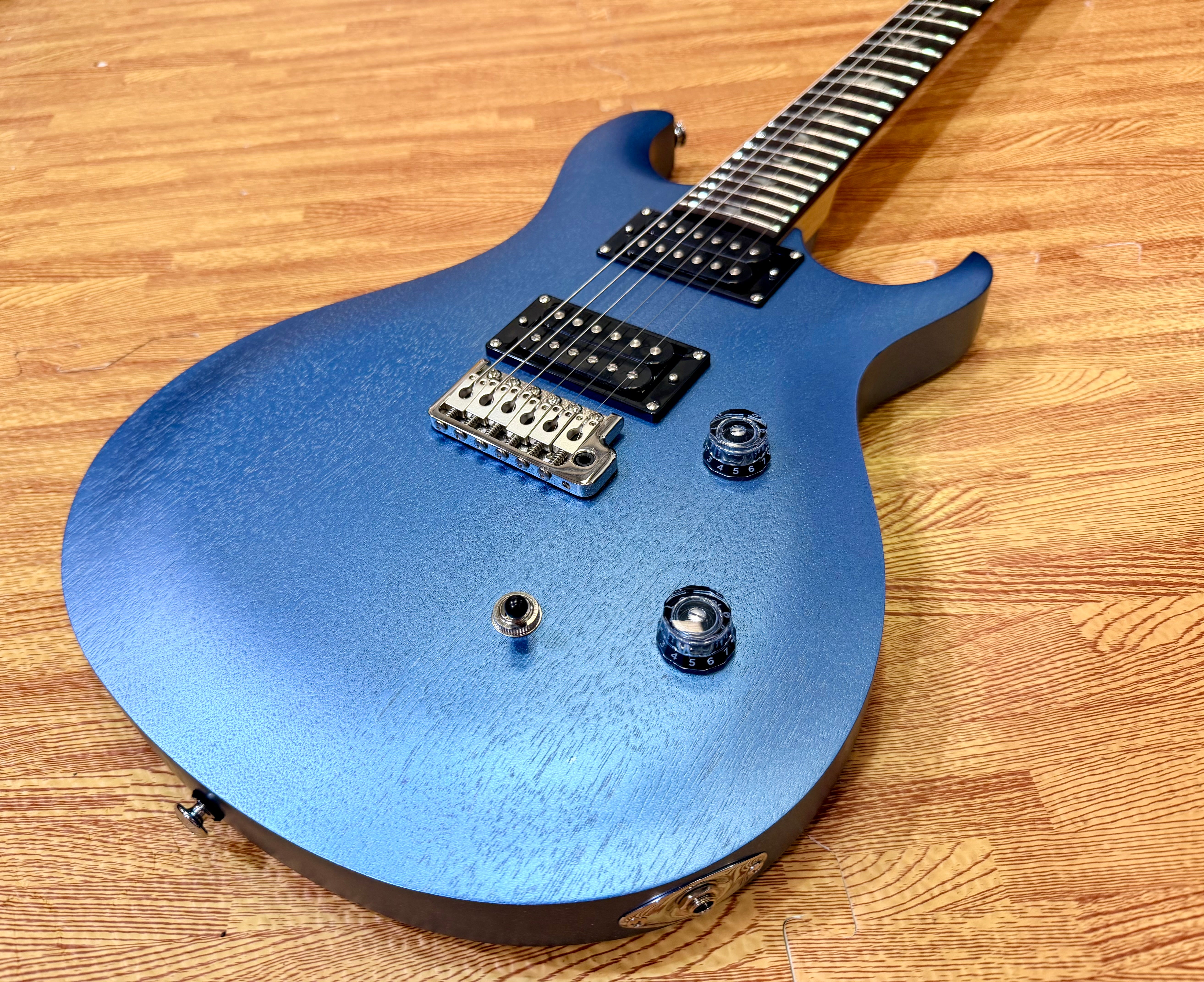 🔥EX-DEMO🔥 PRS SE CE24 Standard Satin Ice Blue Metallic + PRS Gig Bag!