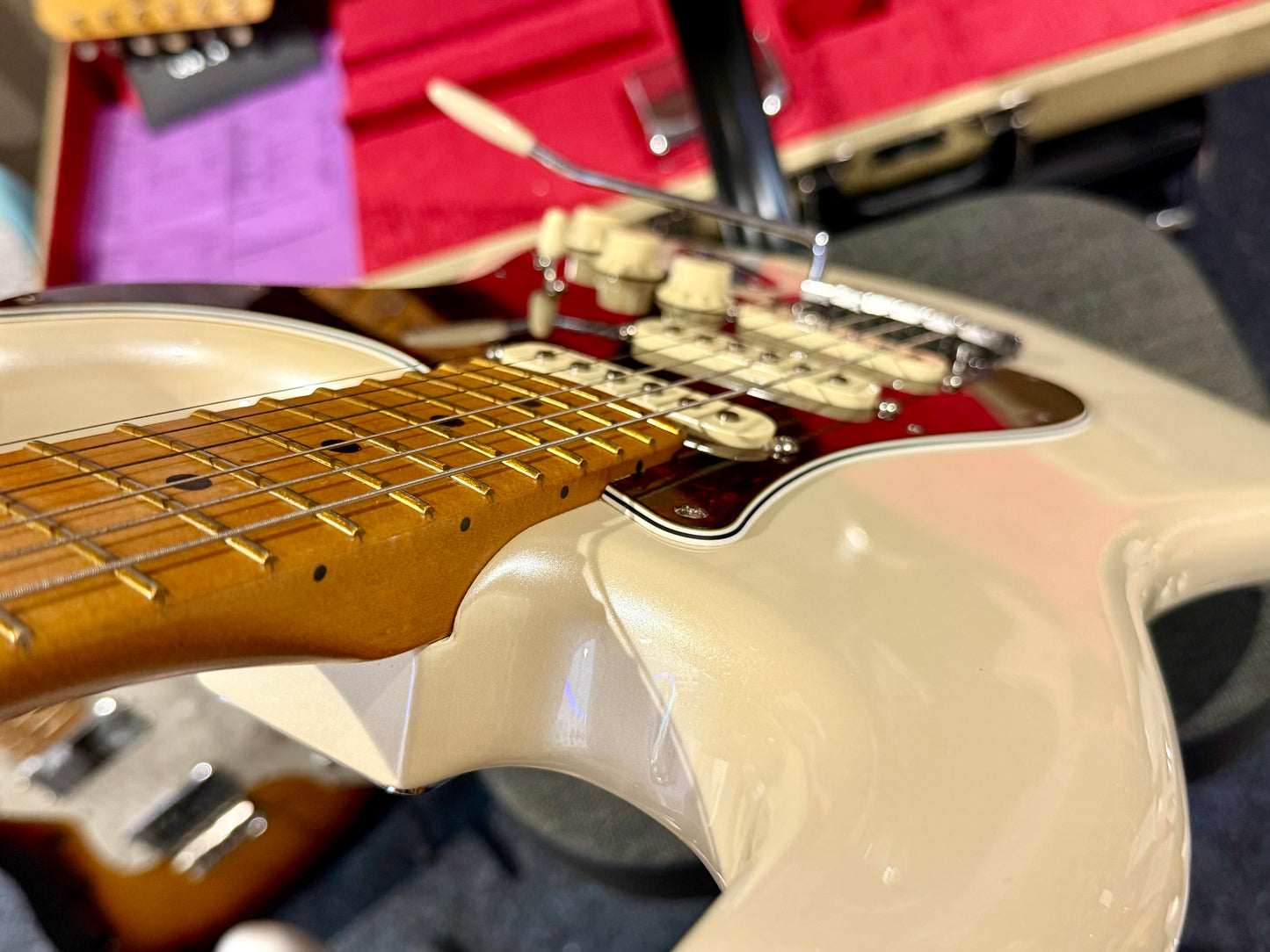 🌟2022🌟 Fender Player Plus Stratocaster~ Olympic Pearl White~ MIM~ Push/Pull!