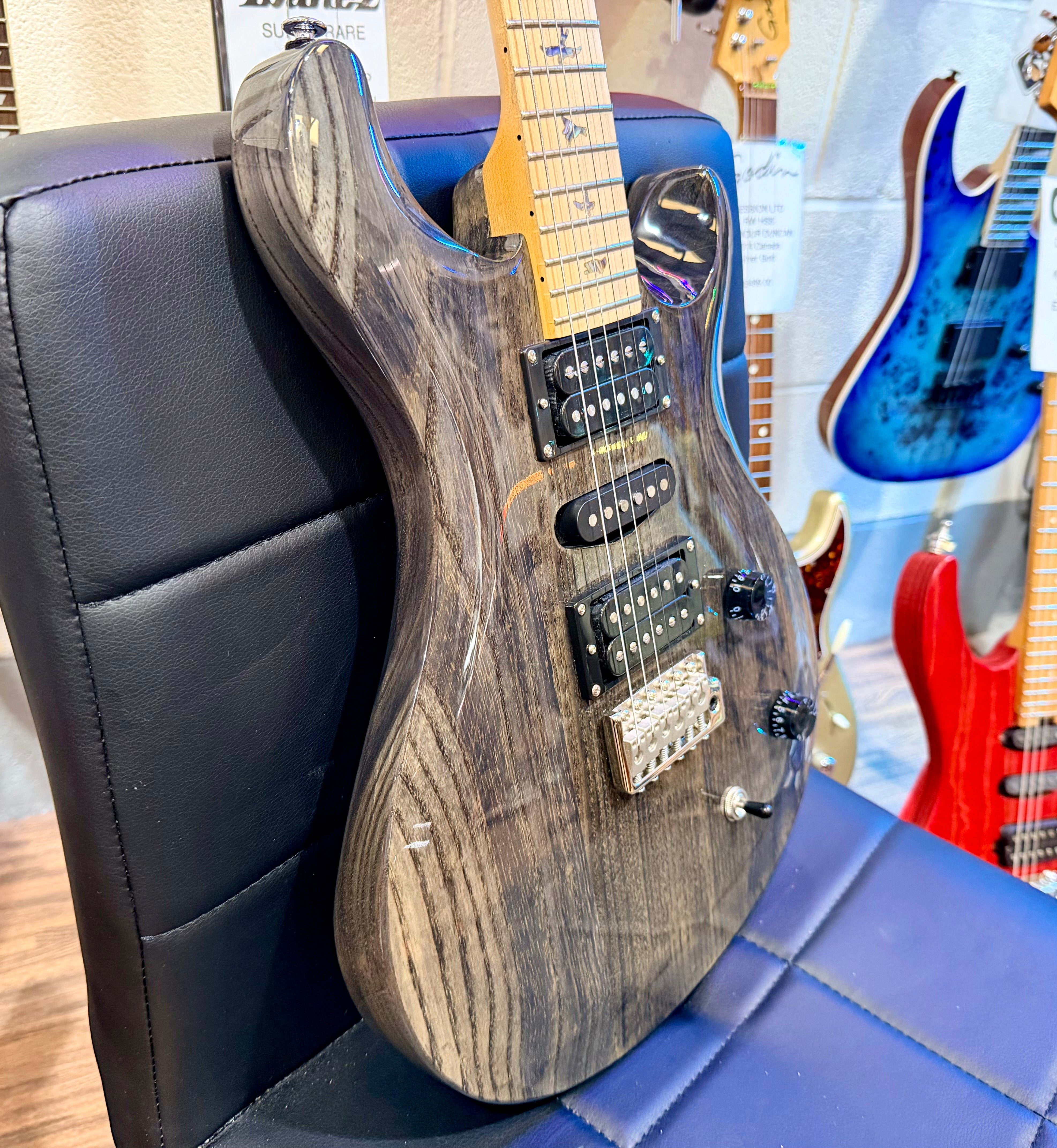 🌟MINT🌟PRS SE Specialty Swamp Ash Special~ Charcoal~ Maple Fretboard + Gig Bag!