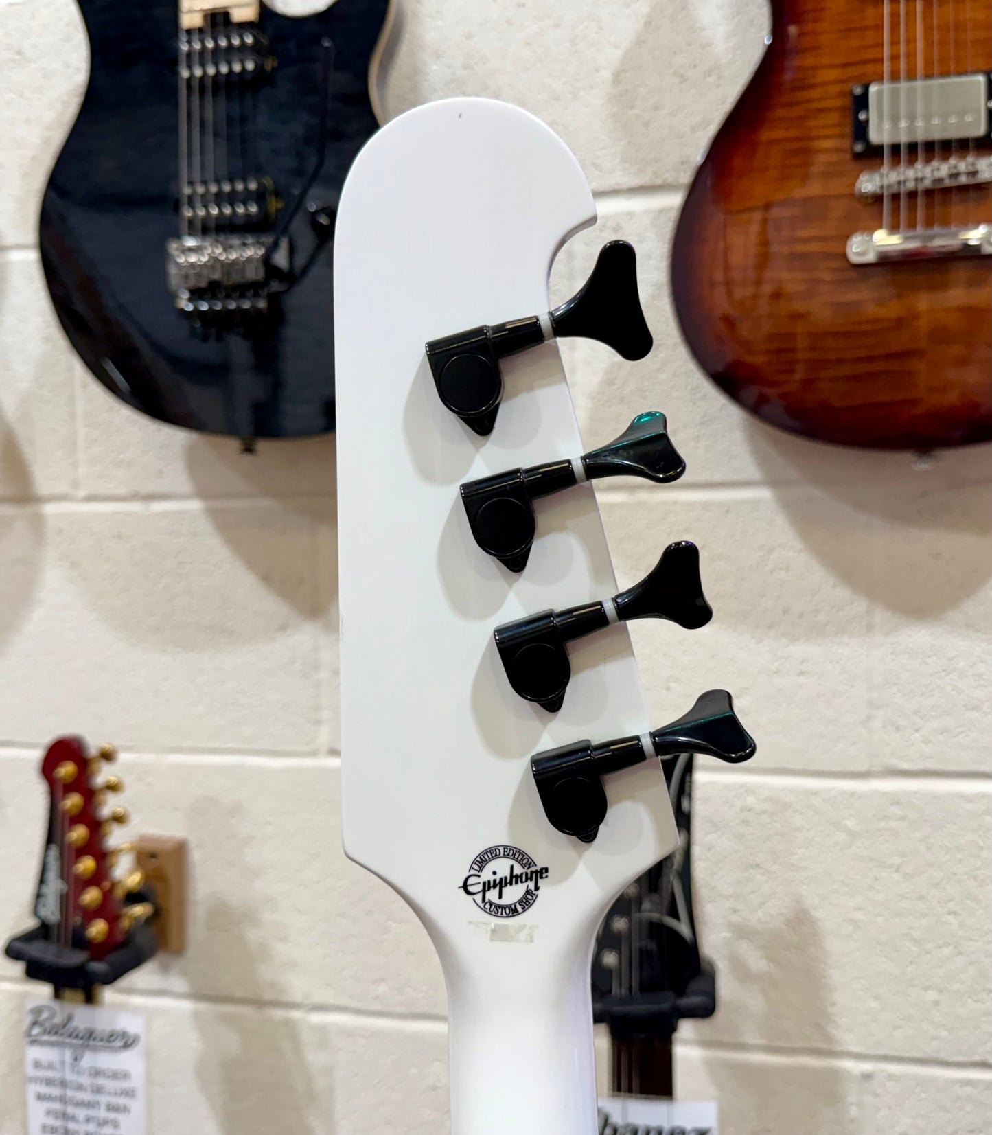🔥RARE WHITE🔥 Epiphone Thunderbird T-Bird Bass~ Made In Korea~ 2007 Model!