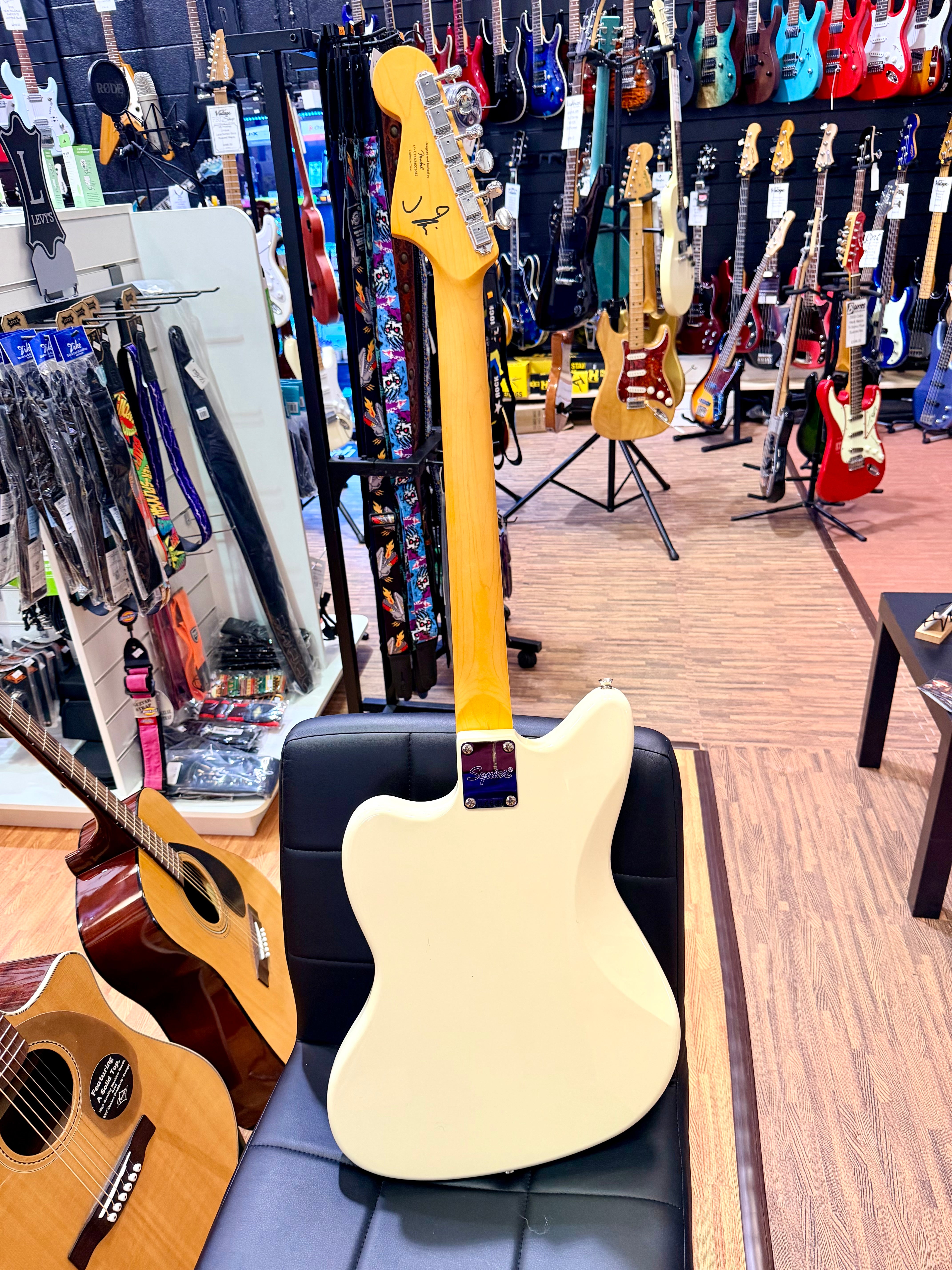 ✨2024✨ Fender Squier J Mascis Jazzmaster Vintage White & Gold~ MINT Condition!