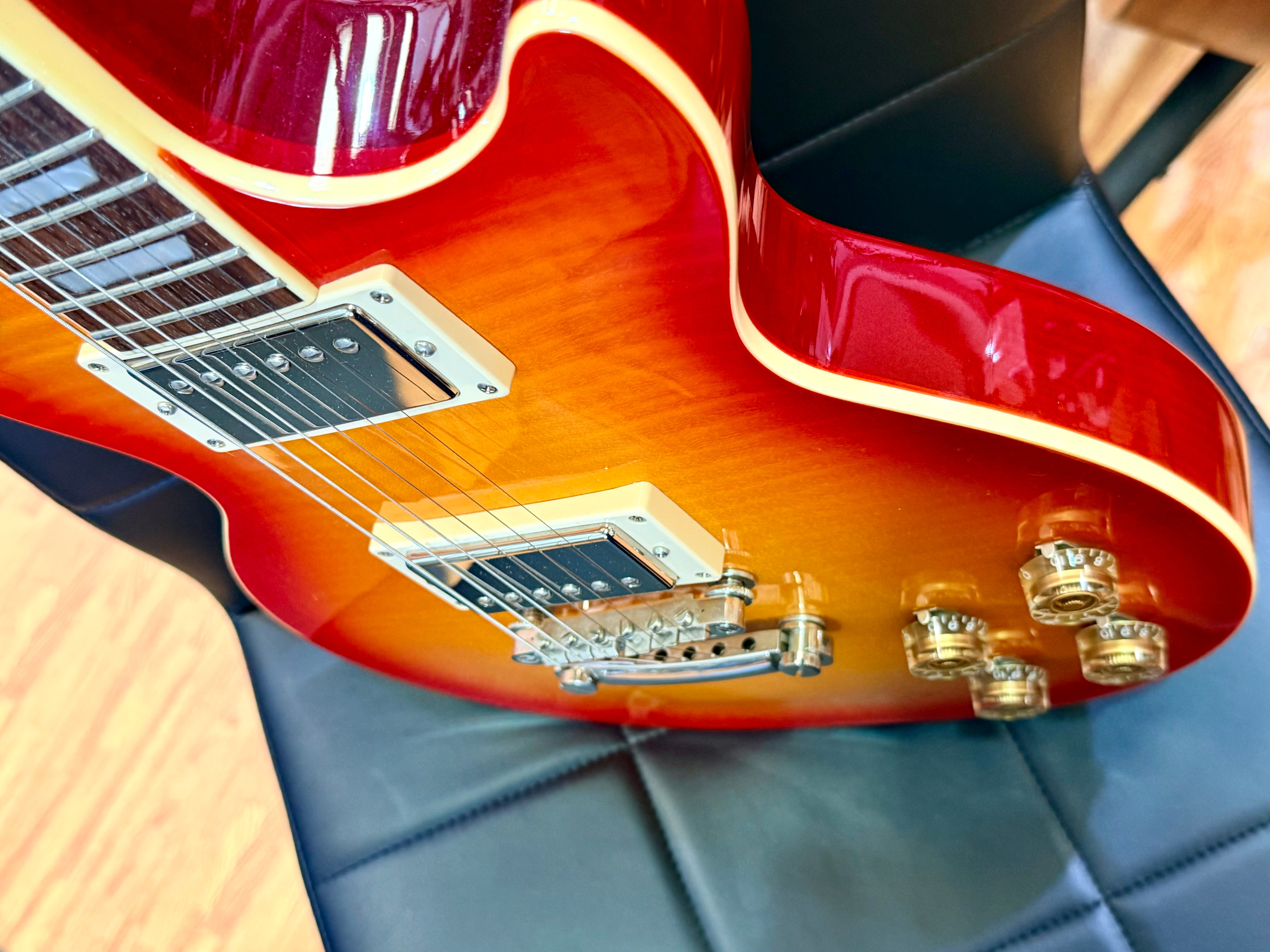 🔥 Epiphone Les Paul 1960 Tribute Plus~ Cherry Sunburst~ Gibson USA Pickups! 🔥