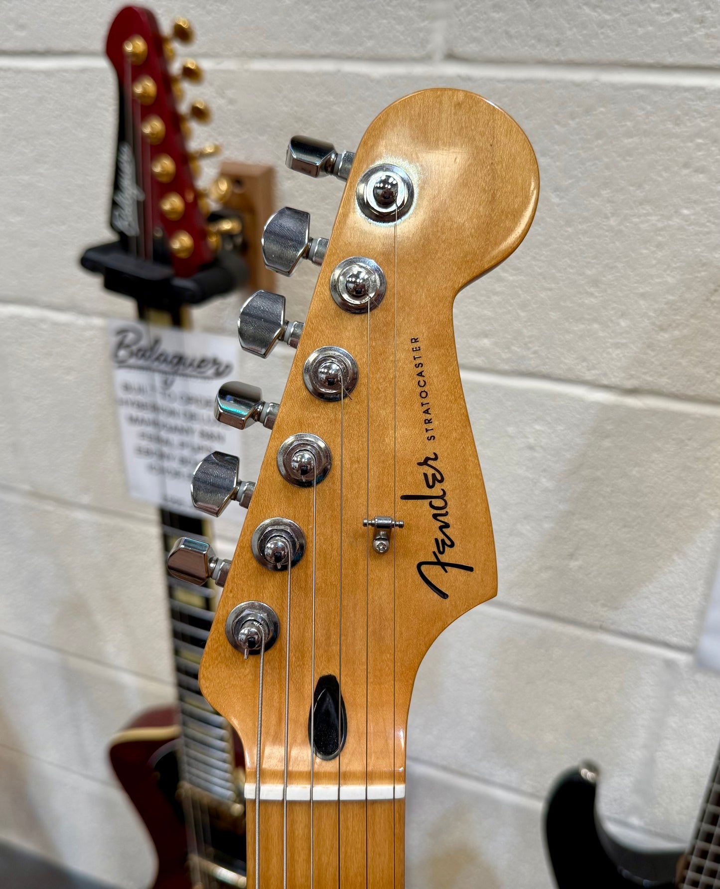 ☀️LIMITED EDITION☀️ Fender Player Plus Stratocaster ~ Tequila Sunrise~ Mexican!
