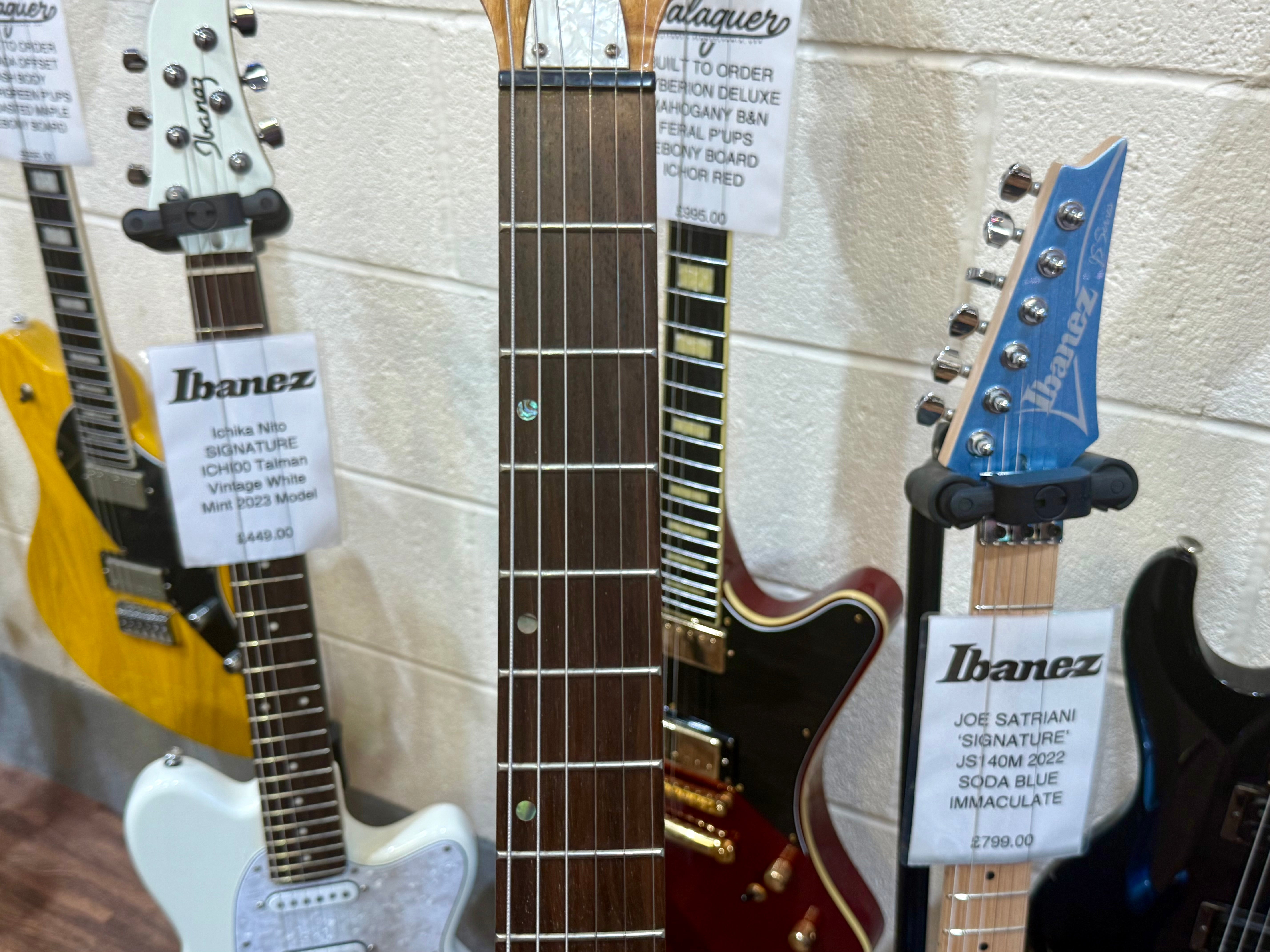 🌟KOREAN🌟 Shine SIL-410 F-Hole Electric Guitar~ Made In Korea~ Natural Gloss!