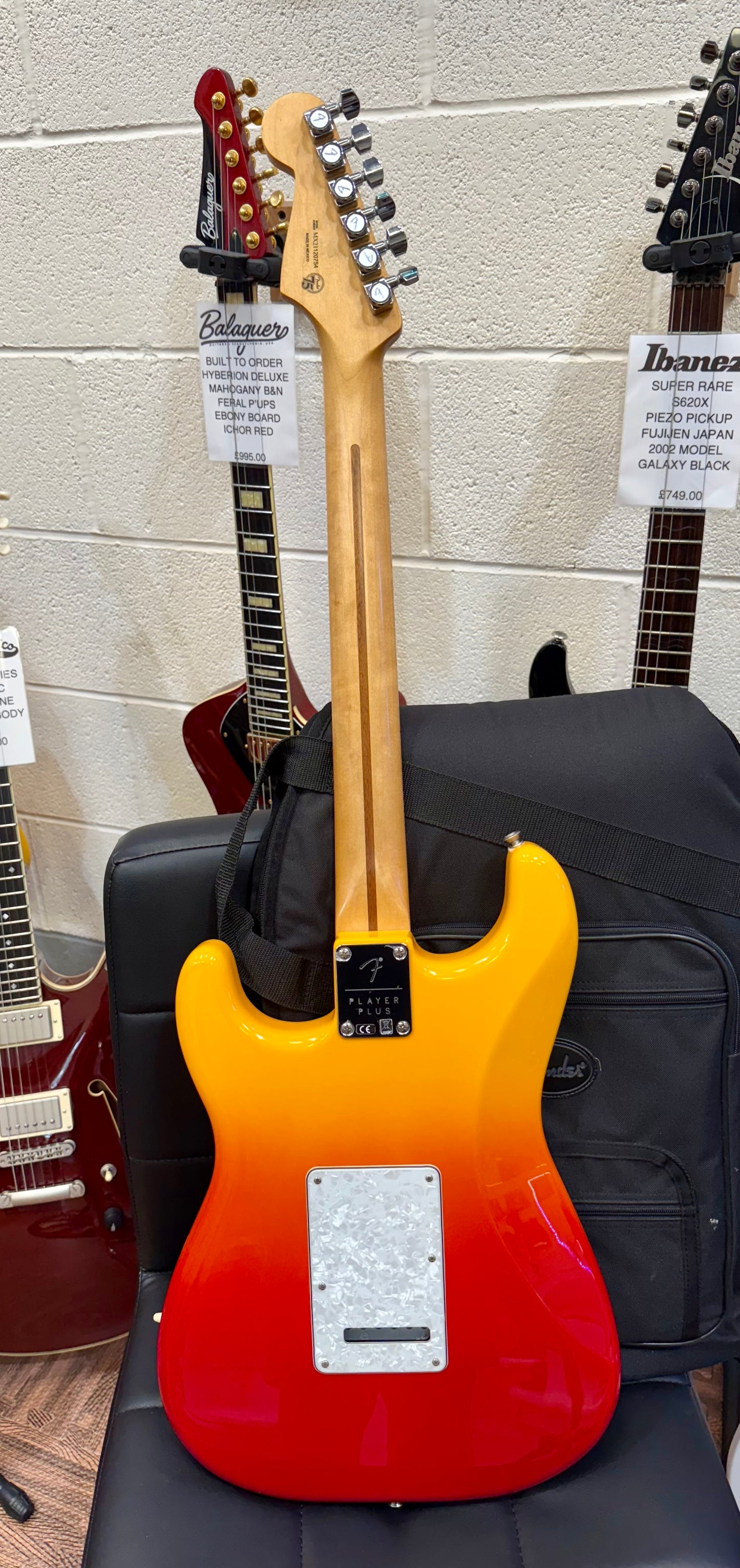 ☀️LIMITED EDITION☀️ Fender Player Plus Stratocaster ~ Tequila Sunrise~ Mexican!