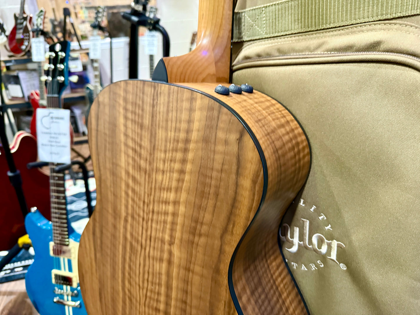 🌟2022 MINT🌟 Taylor 114e Natural Satin~Grand Auditorium Electro-Acoustic Guitar