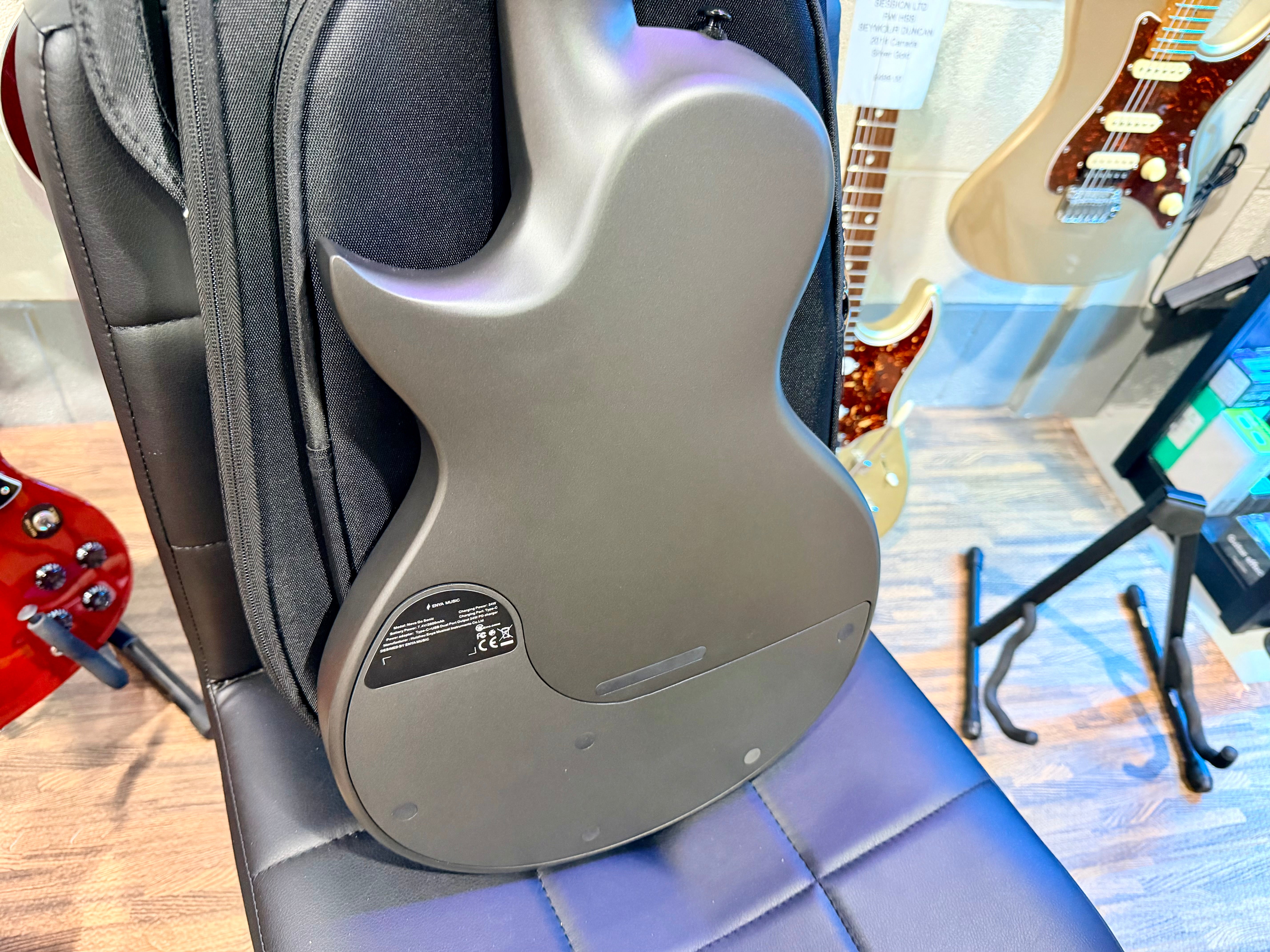 🔥 Enya Nova Go Sonic~ Carbon Black~ Smart Electric Guitar~Speaker & FX + Bag 🔥