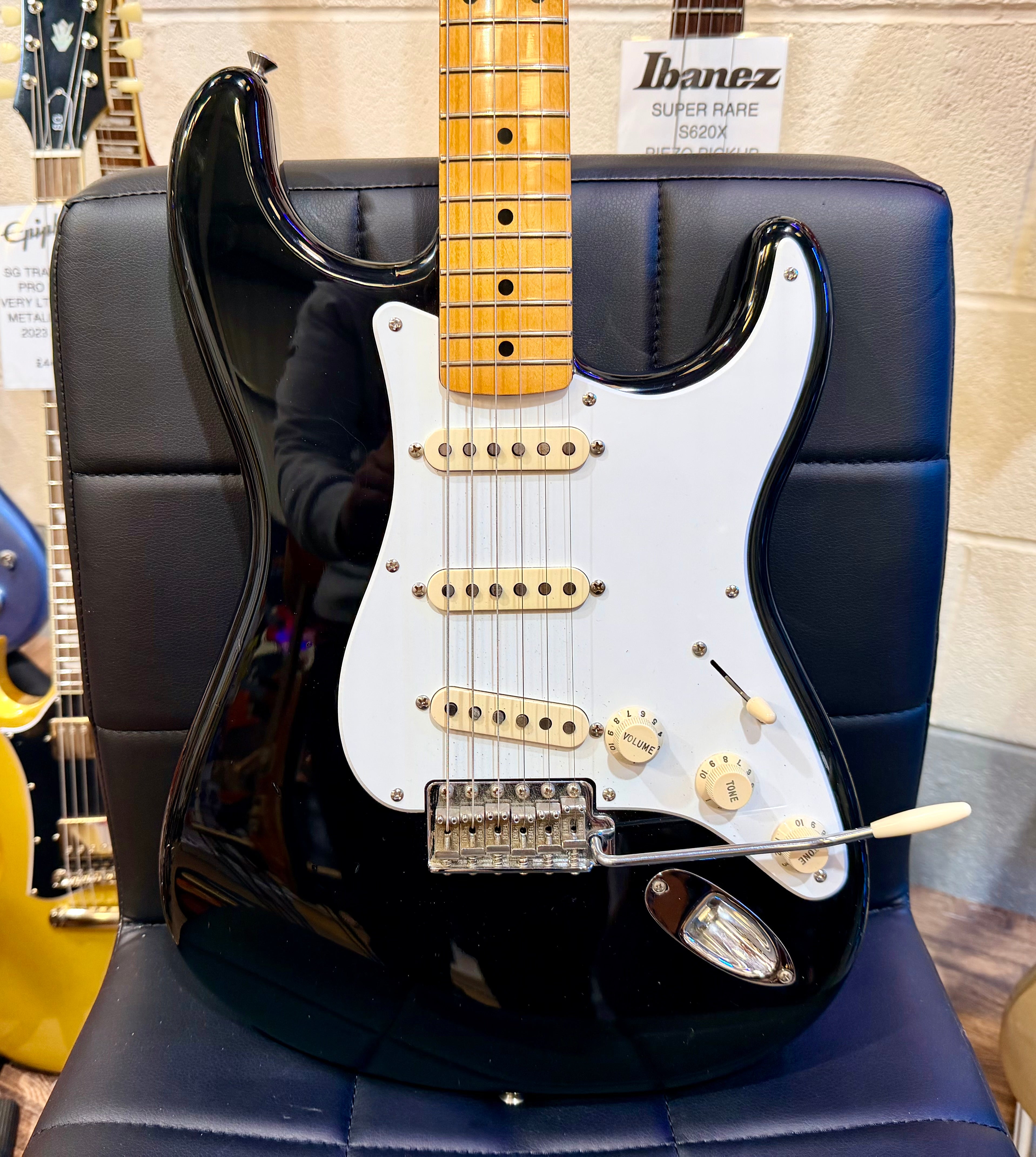 🌟2009🌟 Fender Classic Series '50s Stratocaster~ Mexican Strat~ Gloss Black!