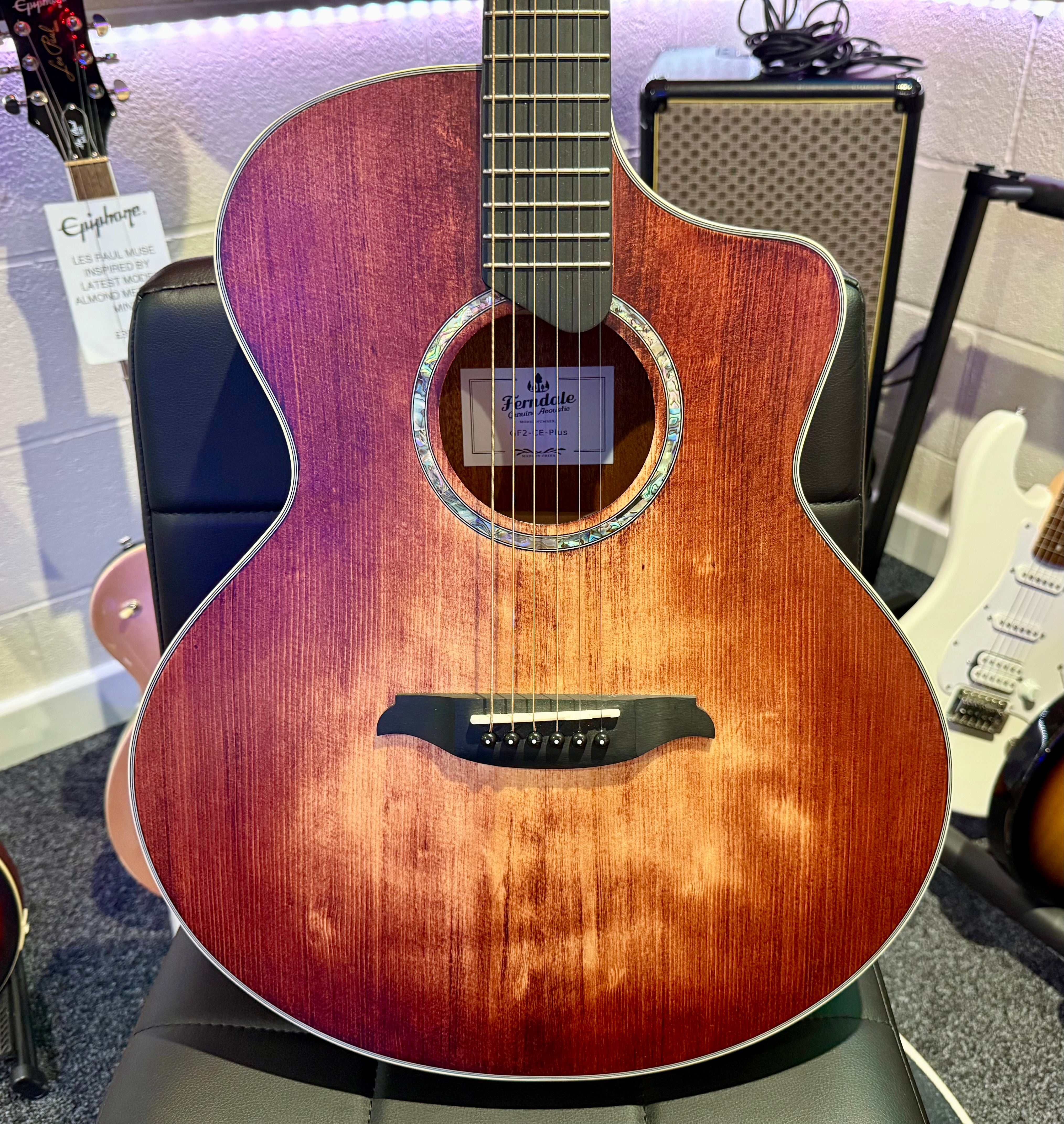 ๐ Ferndale GF2-CE-PLUS Grand Auditorium~Satin Antique Burst Electro Acoustic ๐