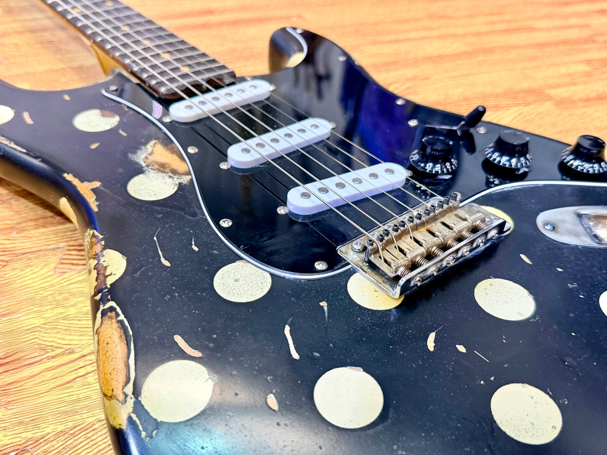 🔥Handmade In UK🔥 Stolen Valour Heavy Relic ST Polka Dot Guitar~ Buddy Guy Style!