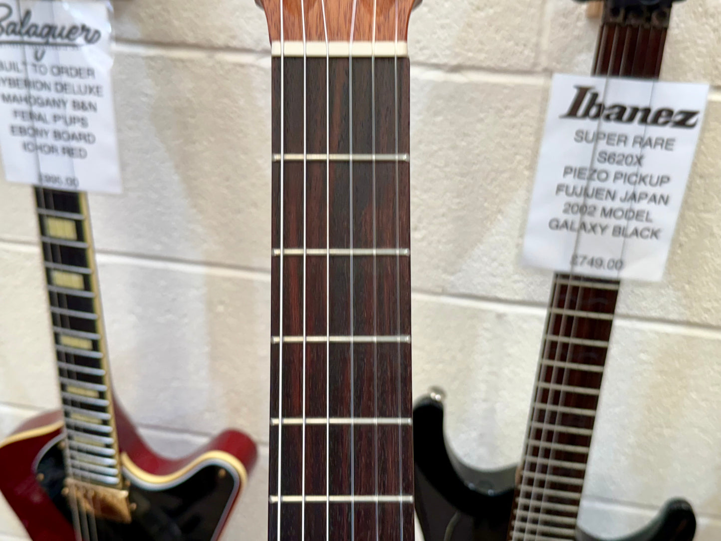 🌟Alhambra Z-Nature CT EZ Thin Bodied Cutaway Electro Classical Guitar~ Nylon 🌟