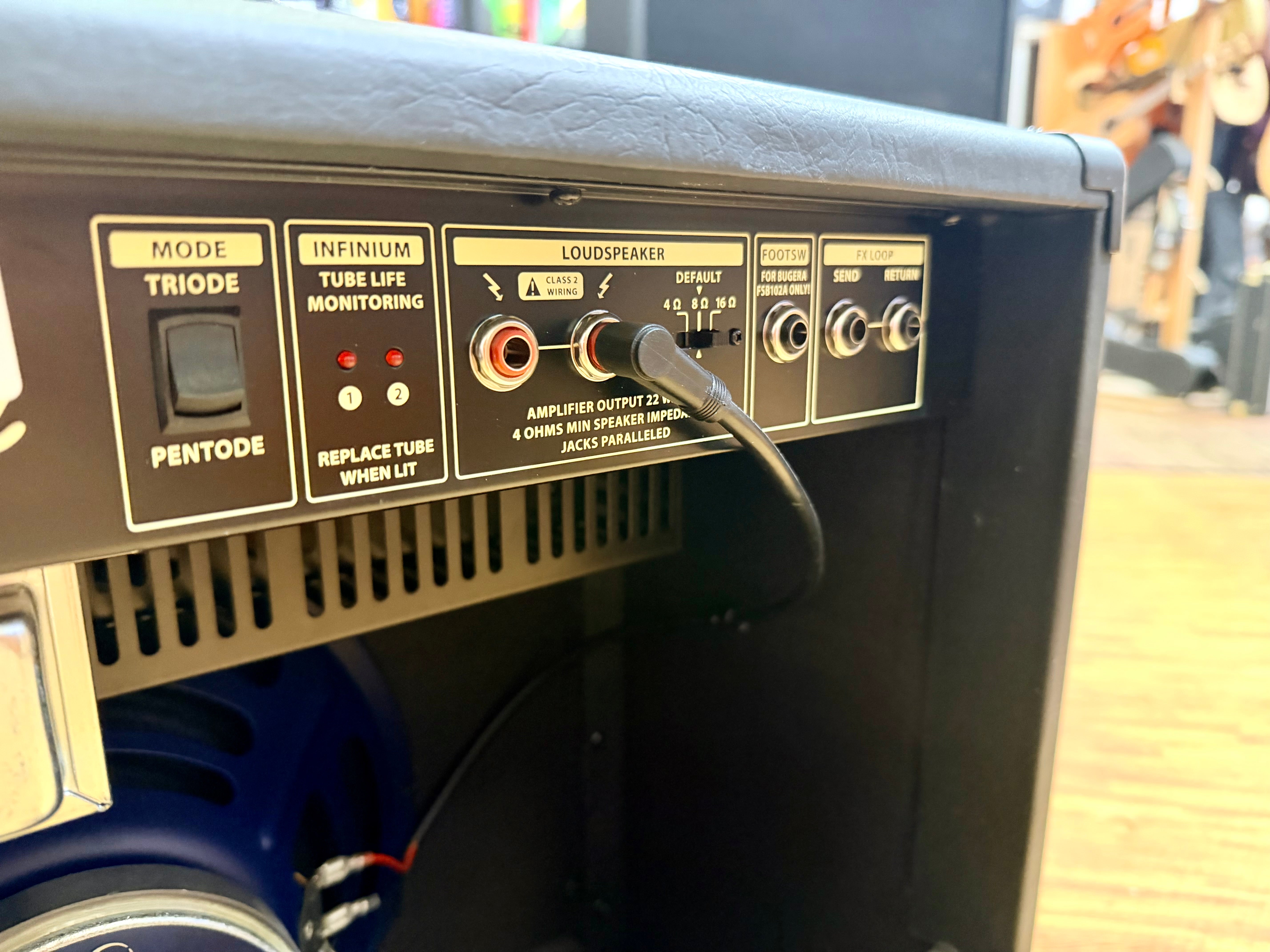 ✨ Bugera V22 Infinium 22W All Valve Combo Guitar Amp 12” Turbosound Speaker ✨