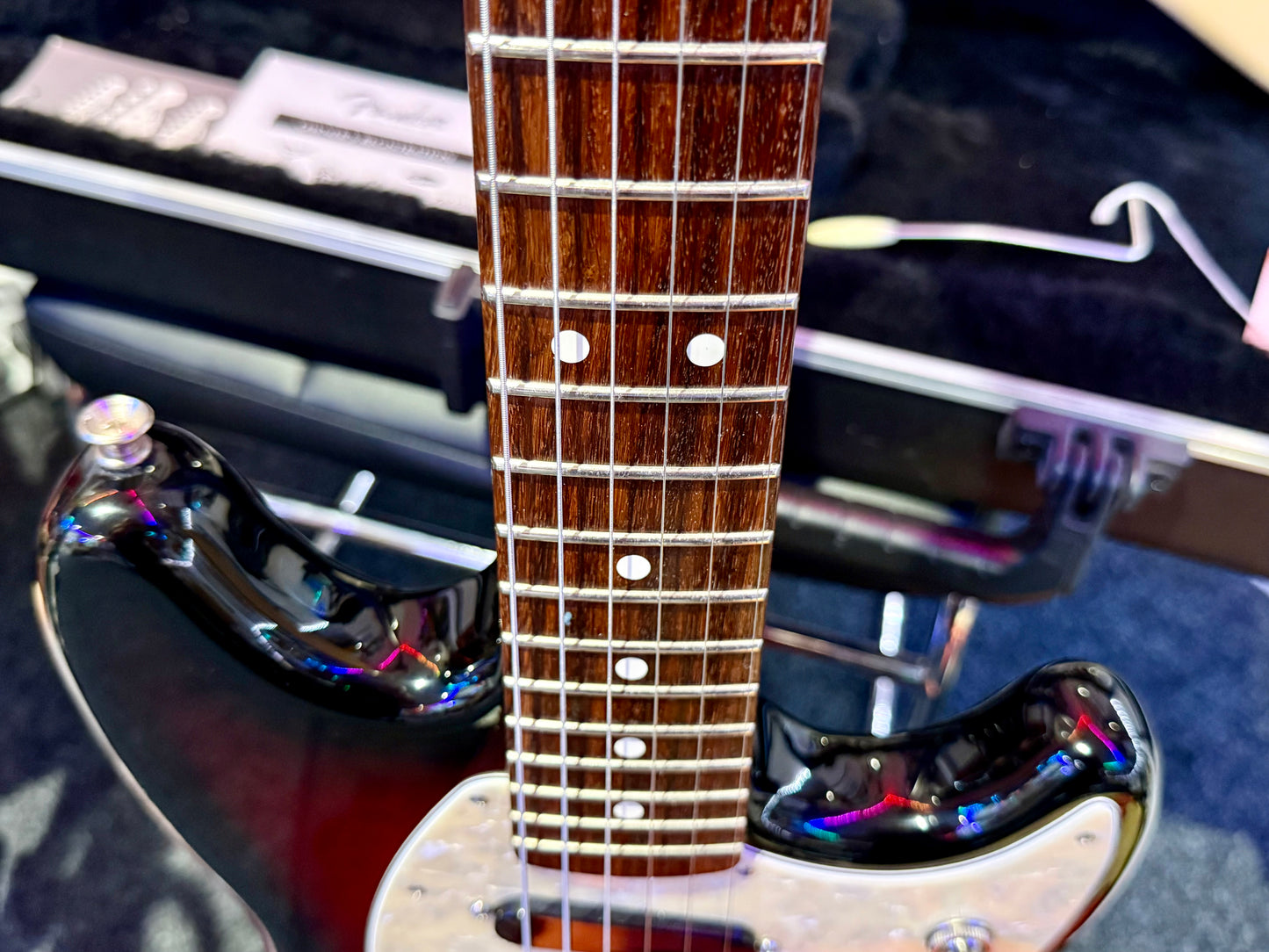 🔥2018 USA🔥 Fender American Performer Mustang~ 3-Color Sunburst~ Case & Docs!