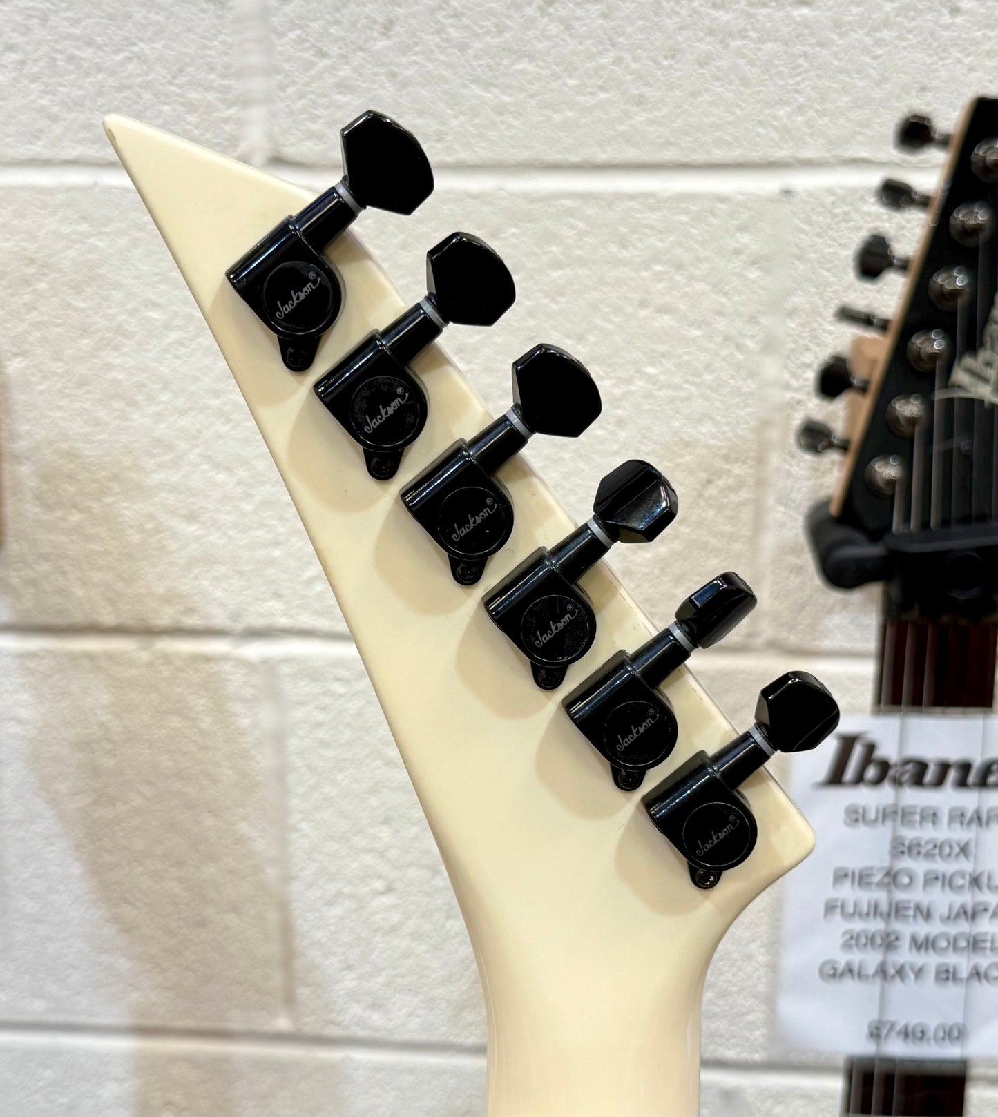 🔥SEYMOUR DUNCAN🔥 Jackson SLX DX Soloist Thru Neck~ Creme ’Vintage’ White!