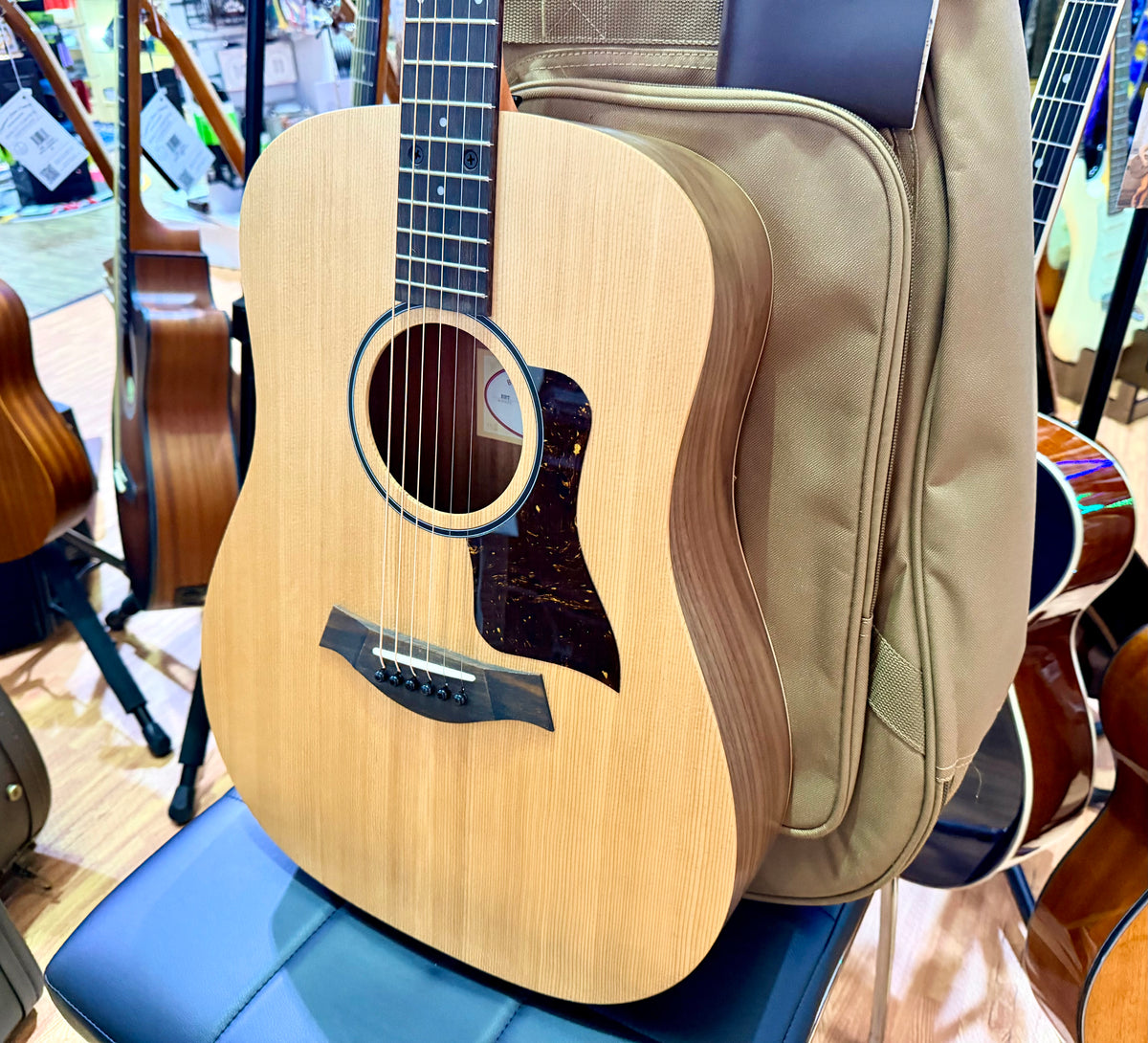 2026 Taylor Big Baby BBT Acoustic Guitar~ Natural~ Ex-Demo Mint + GigBag