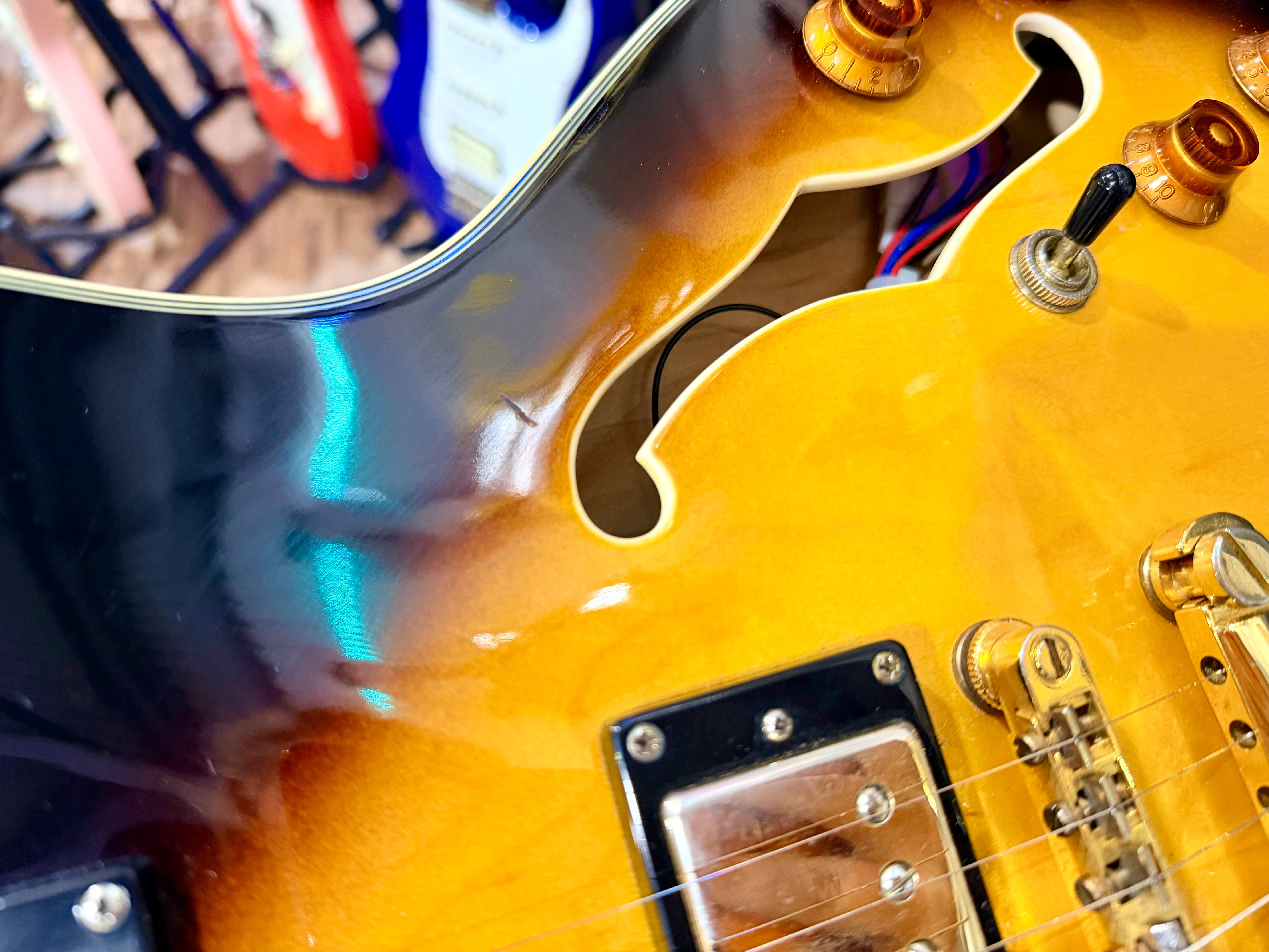 ☀️2008☀️ Epiphone Sheraton ii VS~ Vintage Sunburst~ Hollow-body~ Hard Case!