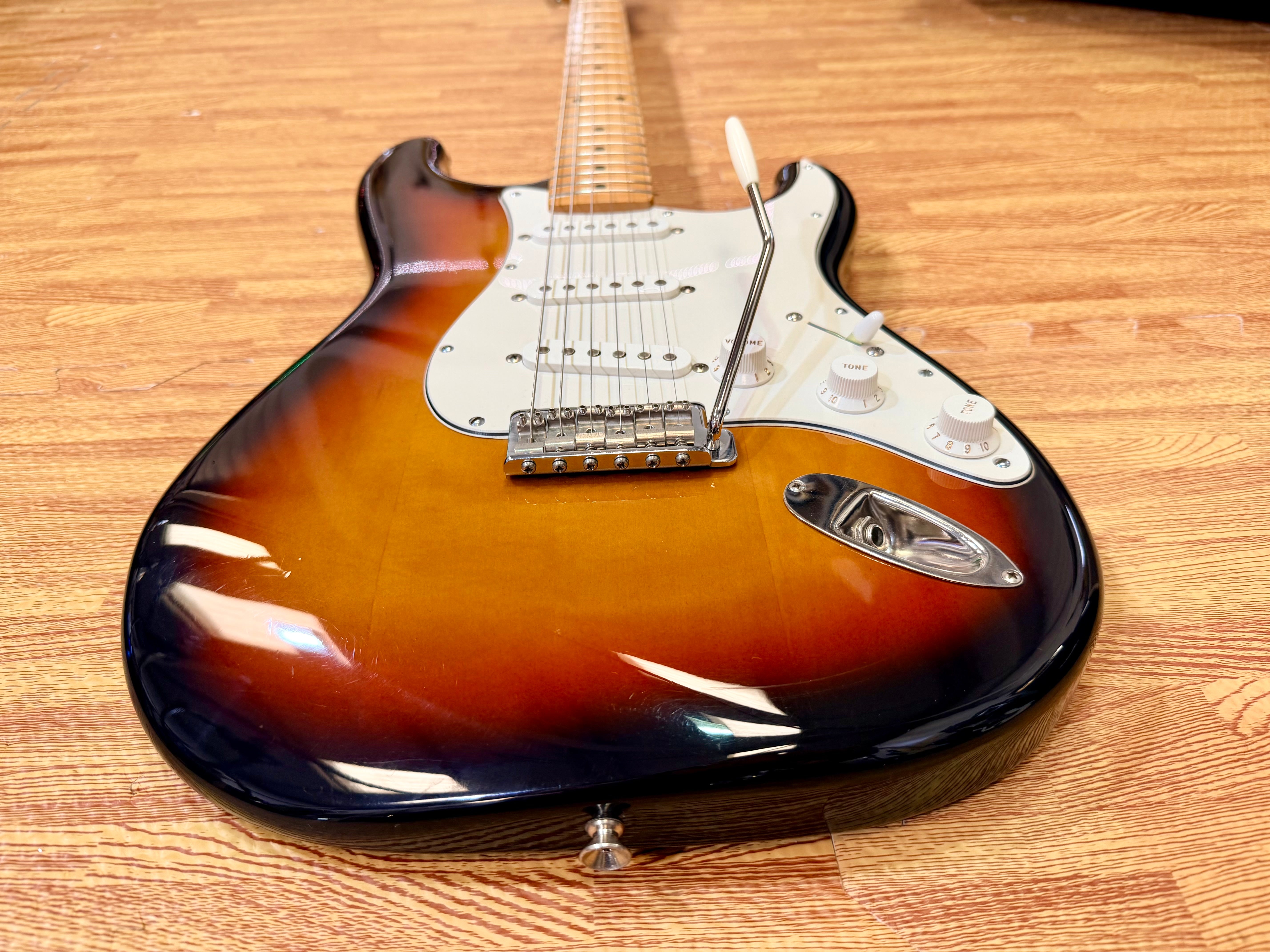 🔥RARE🔥 1994 Fender Squier Silver Series Stratocaster~ Made in Japan~ Sunburst!