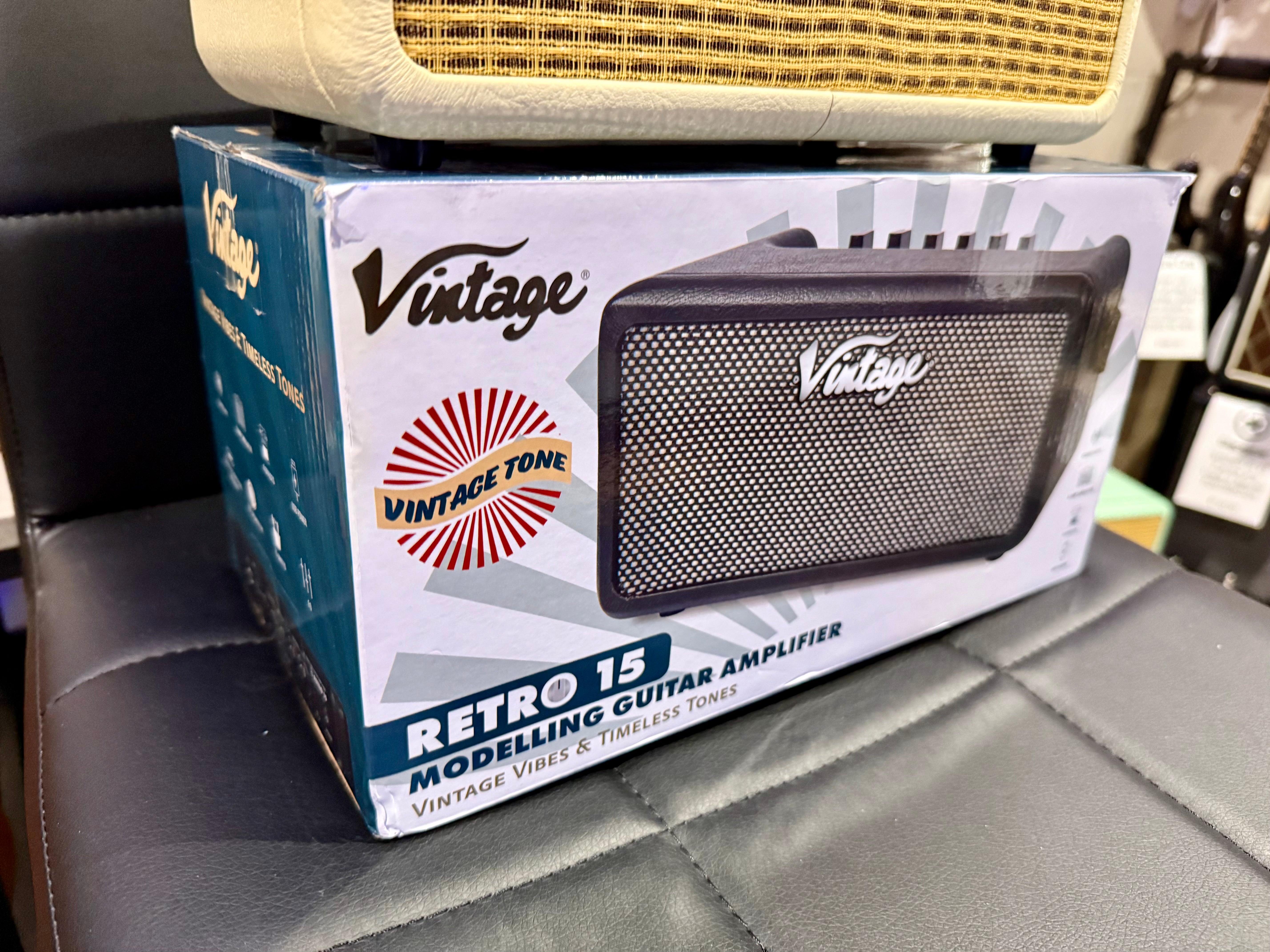 🌟NEW RELEASE🌟 Vintage Retro 15~ 15W Guitar Modelling Amplifier~ Vintage White!