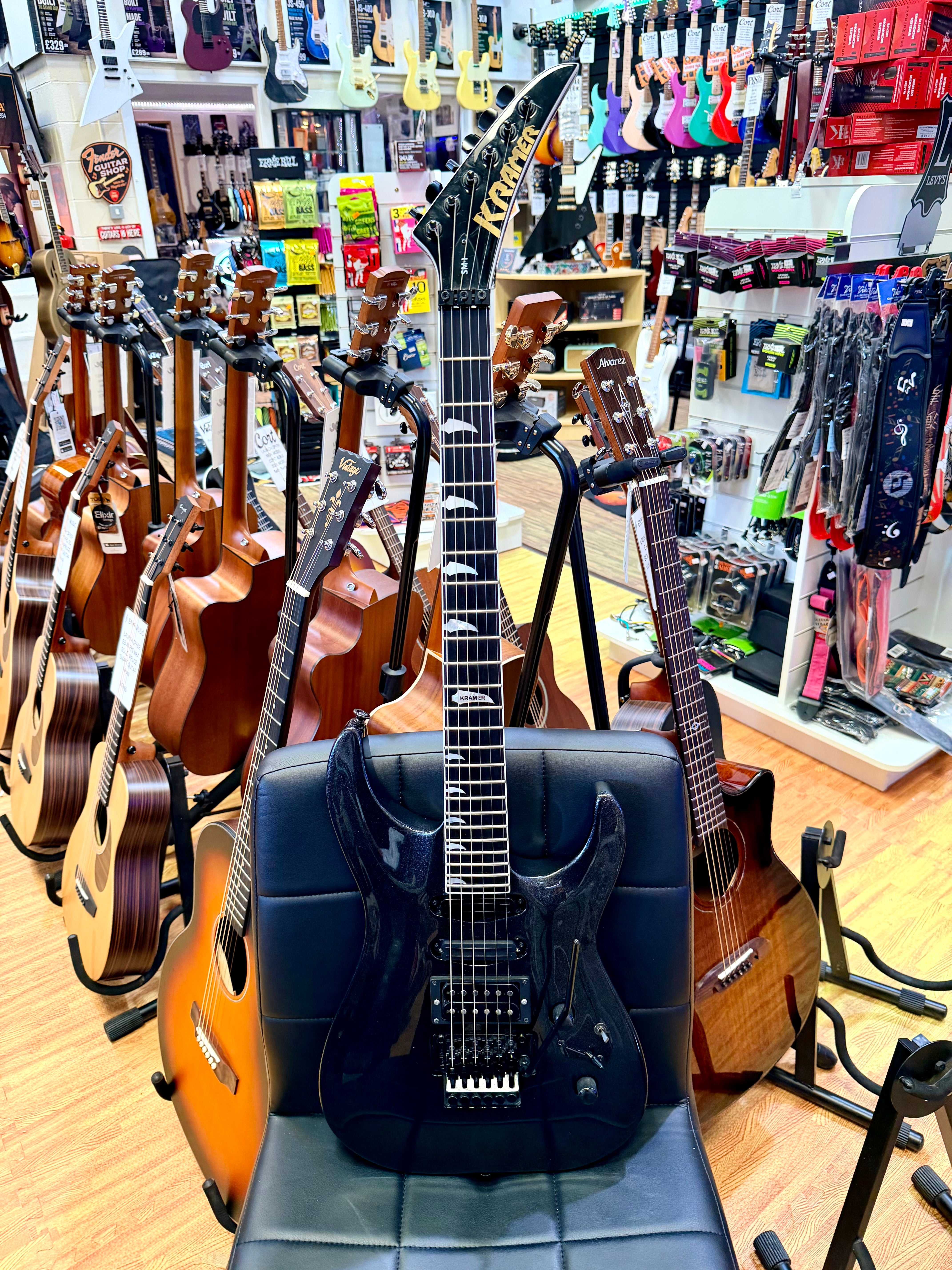 π₯2019π₯ Kramer SM-1 Maximum Steel~ Seymour Duncan Pickups & Floyd Rose Tremolo!