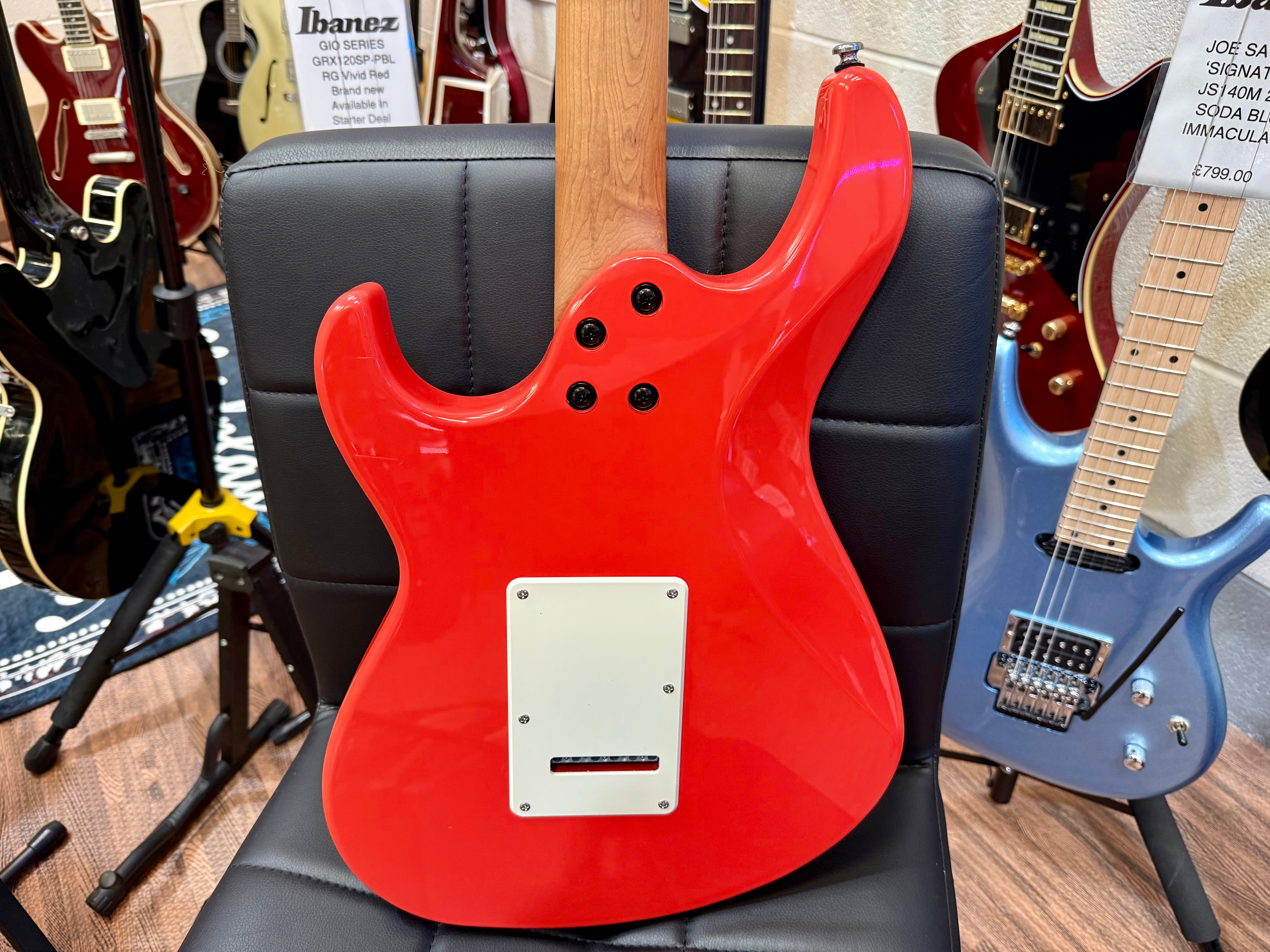 🌟BRAND NEW🌟 Cort G200SE Limited Edition~ Scarlet Red~ Roasted Maple~ Latest Model!
