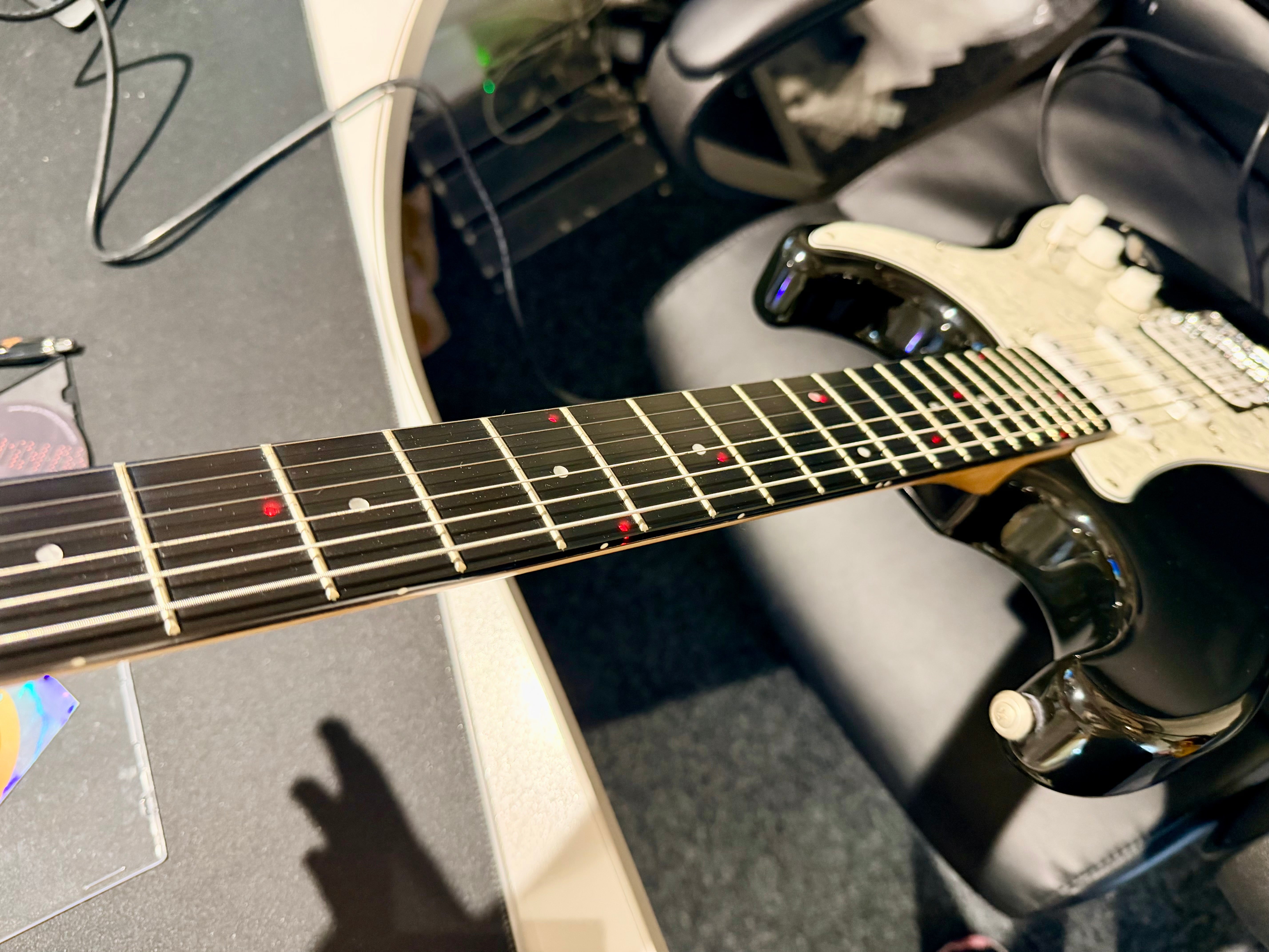 🔥LIGHTS-UP🔥 Fretlight Optek 400~ Electric Stratocaster Learning Guitar~ LOOK!