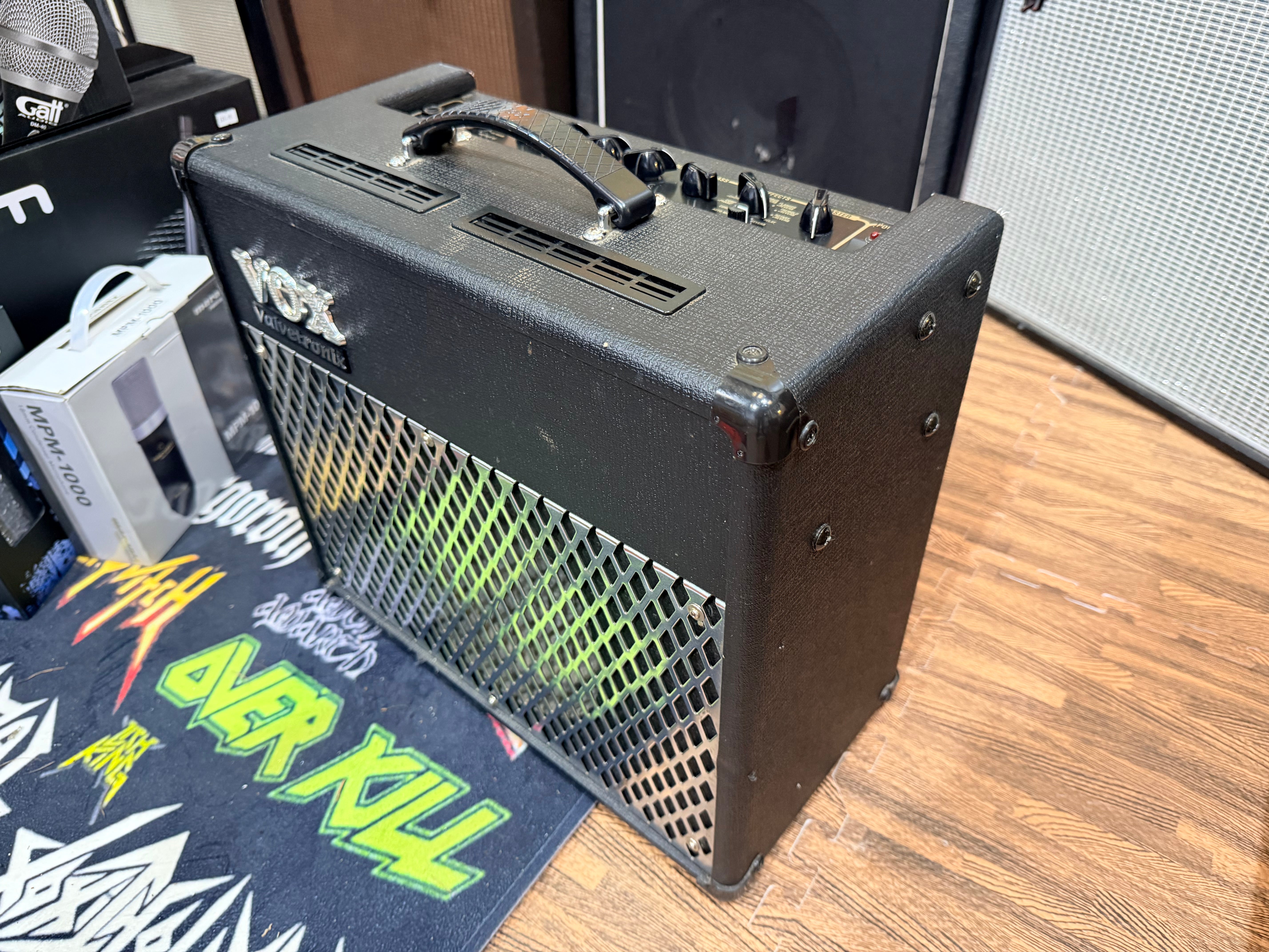 🎸 Vox AD30VT Valvetronix~ Chrome~ 30w Guitar Combo Amplifier Amp~ Black! 🎸