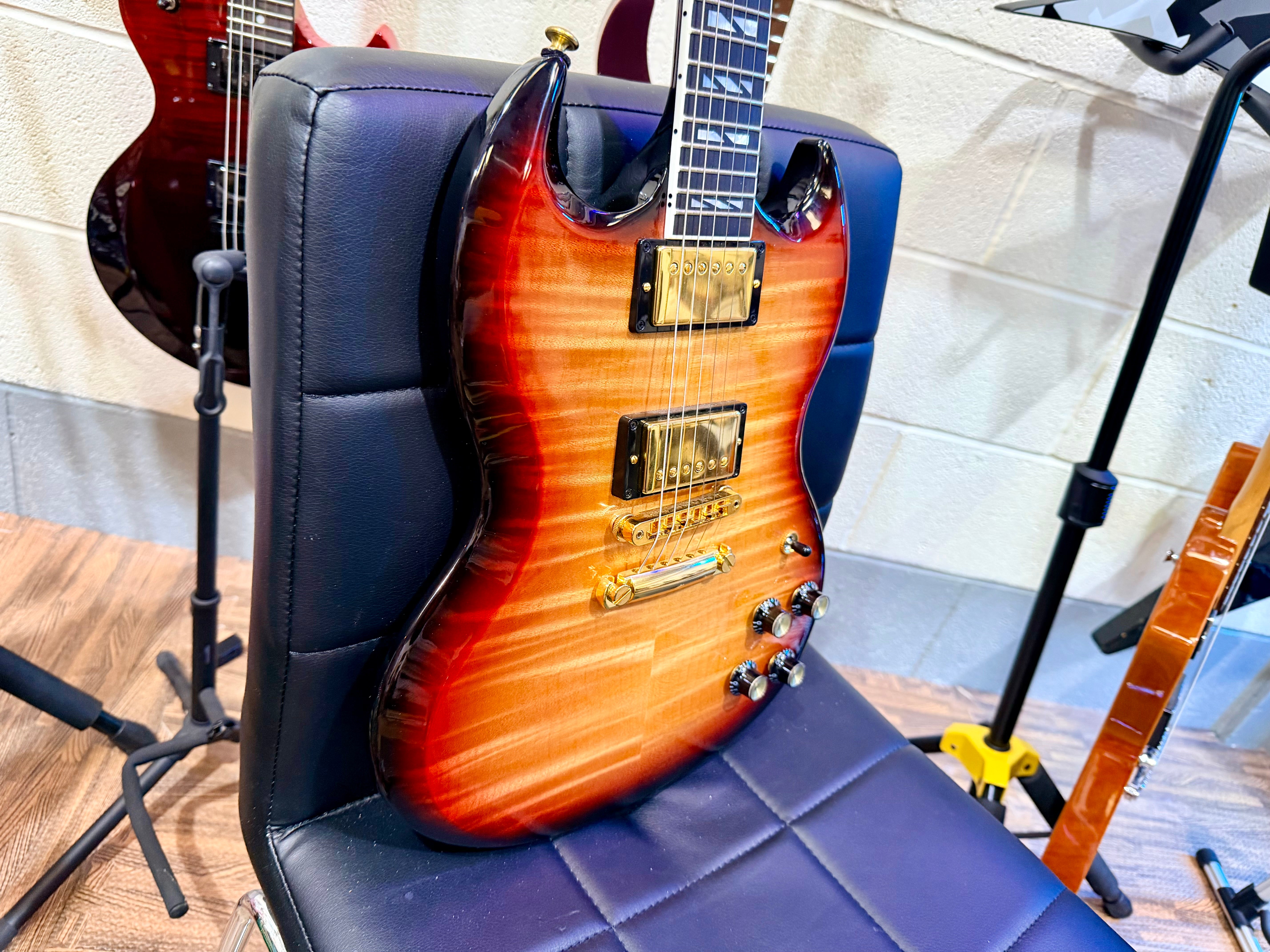 🔥MINT🔥 Gibson SG Supreme In Fireburst~ AAA Figured Top~ Gold Hardware 2023 USA!