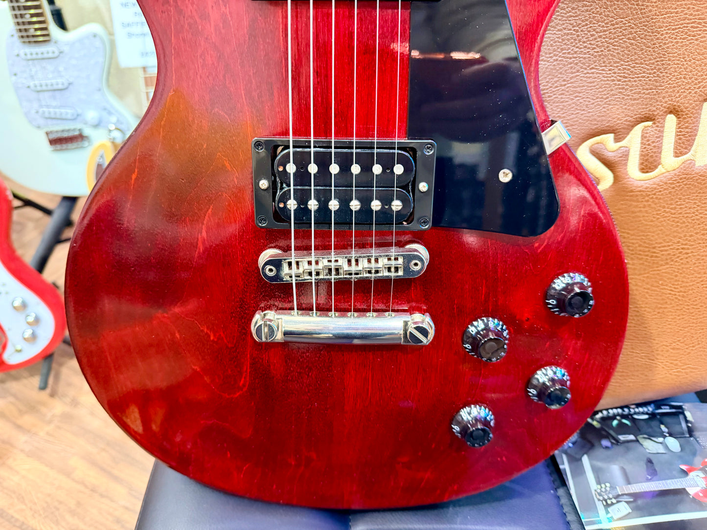 ๐2018๐ Gibson USA Les Paul Studio Faded~ Worn Cherry~ Deluxe Gig Bag & Docs!