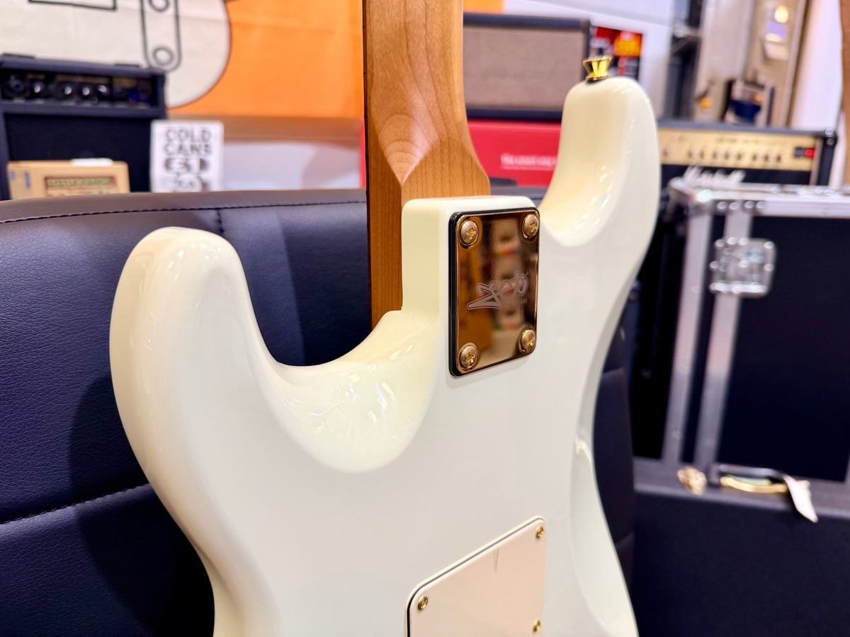 ⚡️NEW⚡️ Jet JS-380 OW Rosewood Electric Guitar~ Olympic White with Gold Hardware